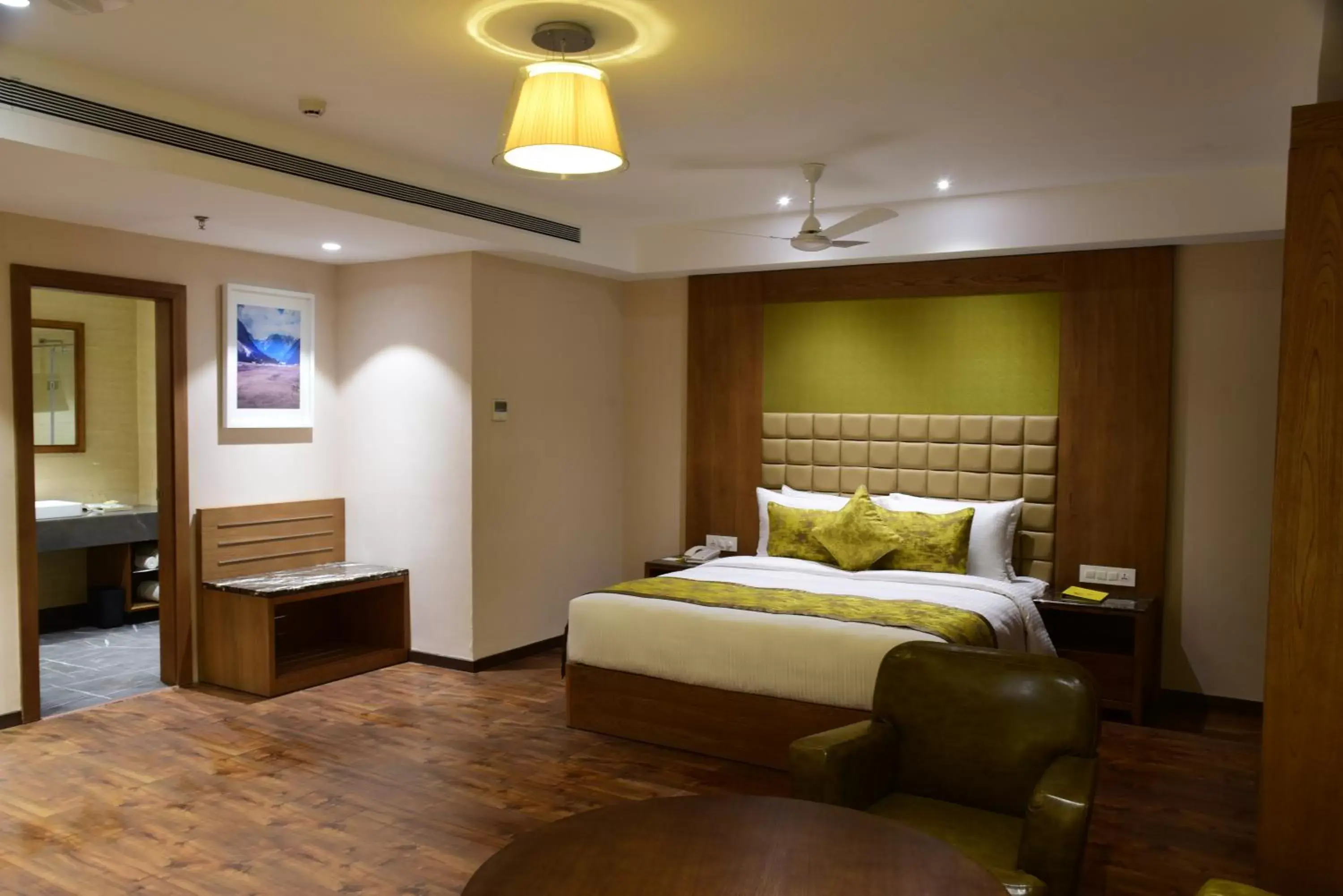 View (from property/room), Bed in Lemon Tree Hotel Siliguri View (from property/room), Bed in Lemon Tree Hotel Siliguri