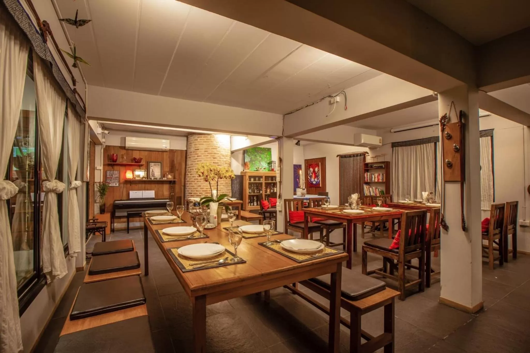 Restaurant/places to eat in SugarCane Chiang Mai