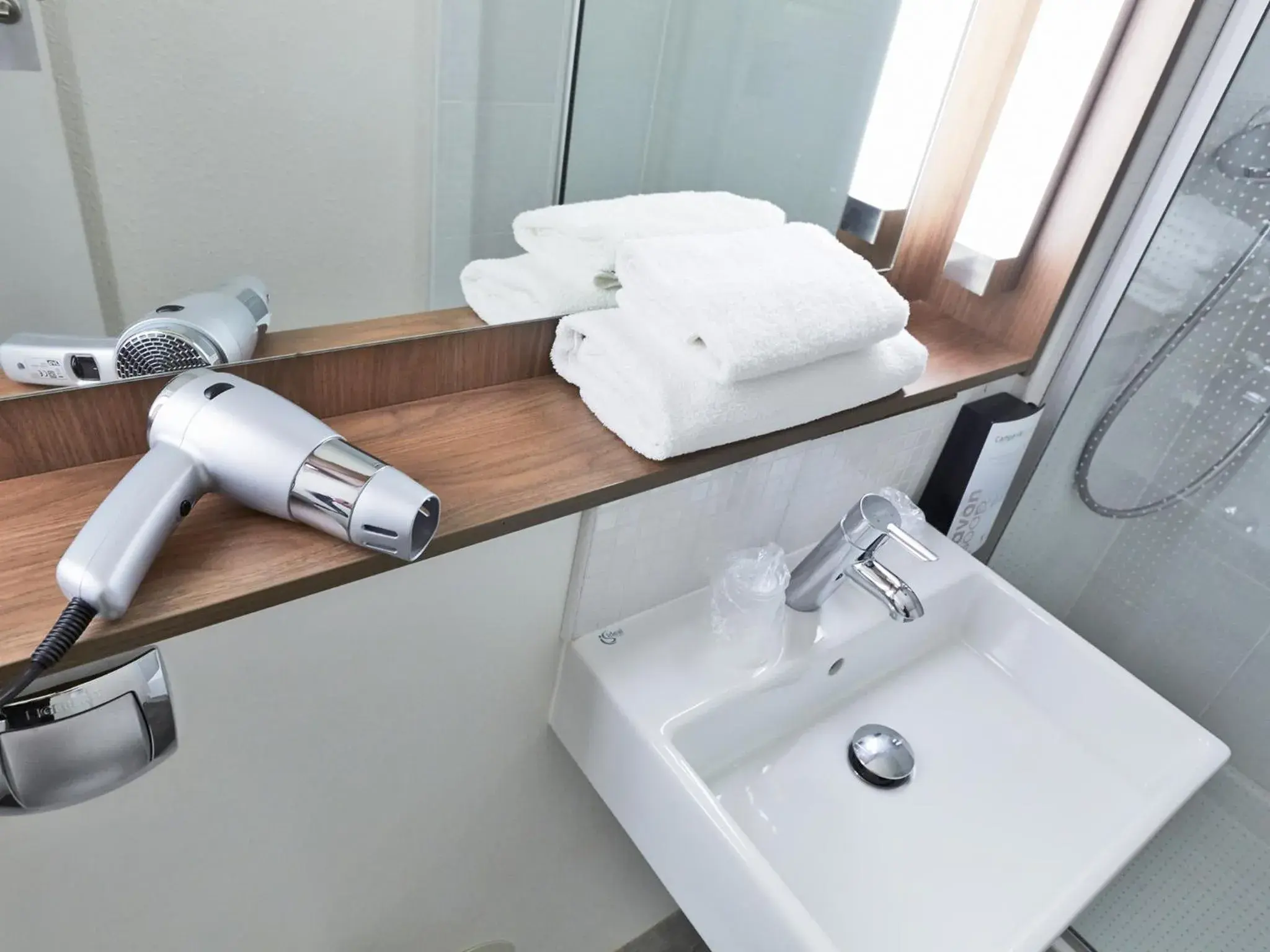 Shower, Bathroom in Campanile Chambéry