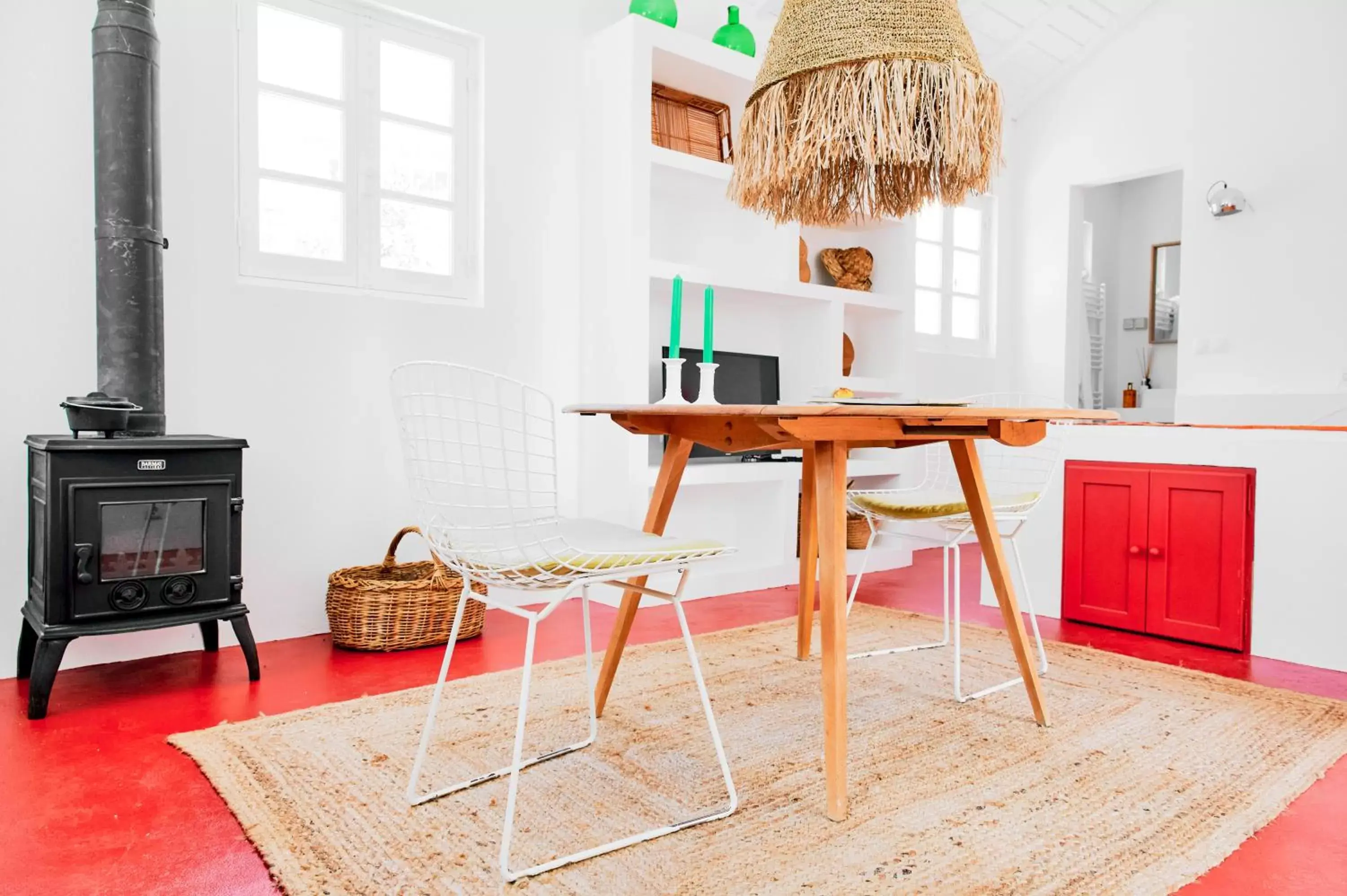 Kitchen or kitchenette, Seating Area in Vila Branca Guesthouse - Palacete