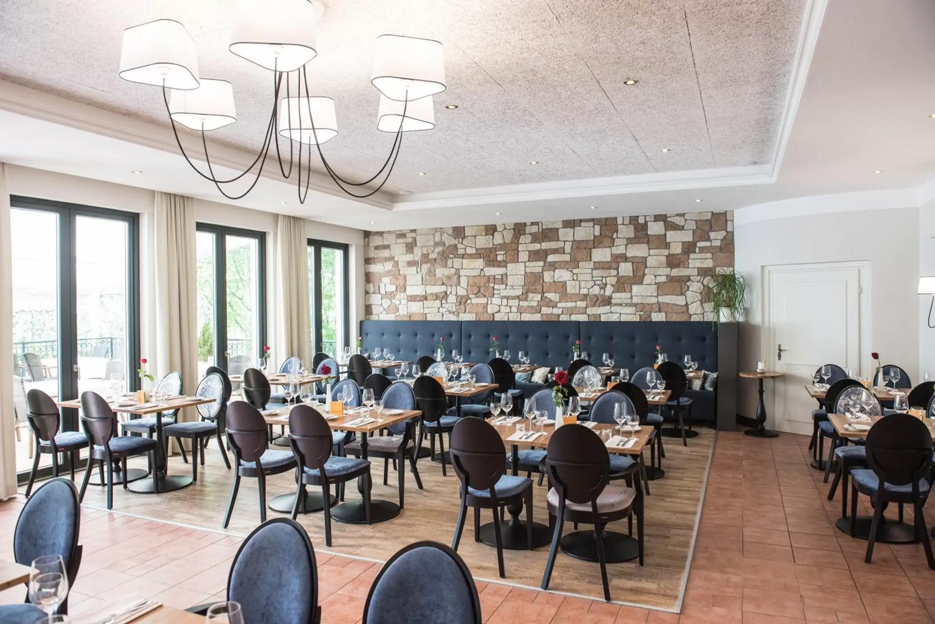 Restaurant/Places to Eat in Parkhotel Schillerhain