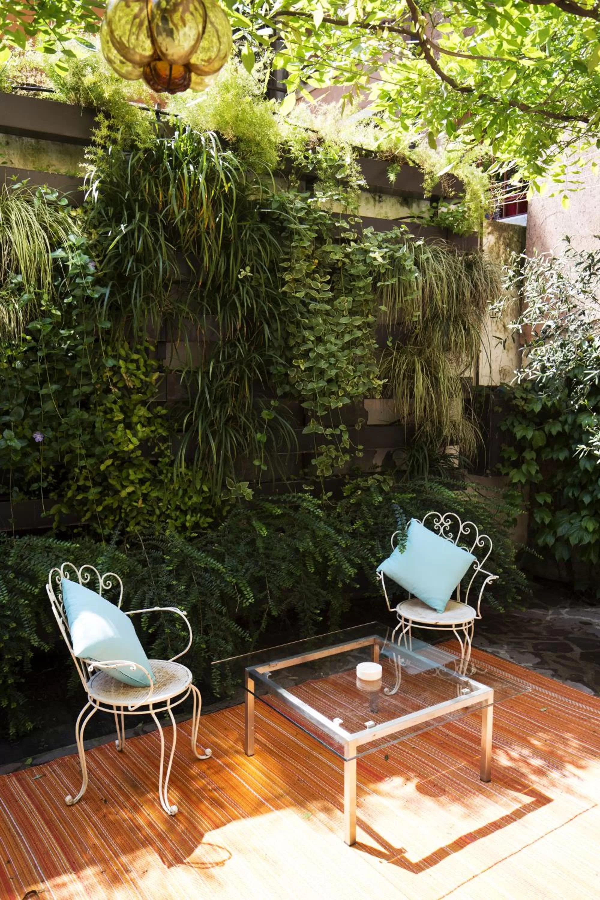 Garden in Avogaria 5 Rooms