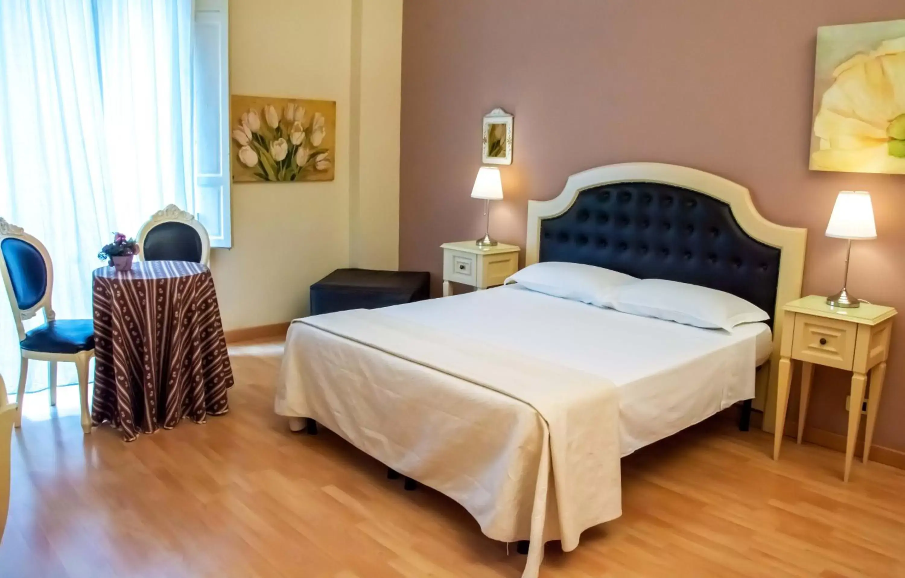 Photo of the whole room, Bed in La Collegiata Guest House Photo of the whole room, Bed in La Collegiata Guest House