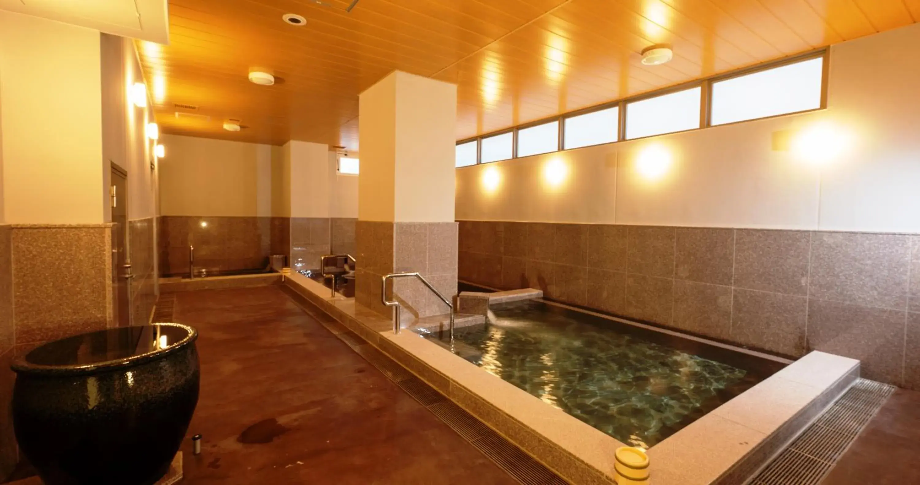 Spa and wellness centre/facilities, Bathroom in HOTEL SANSUI NAHA　Ryukyu Hot Spring Naminoueyu