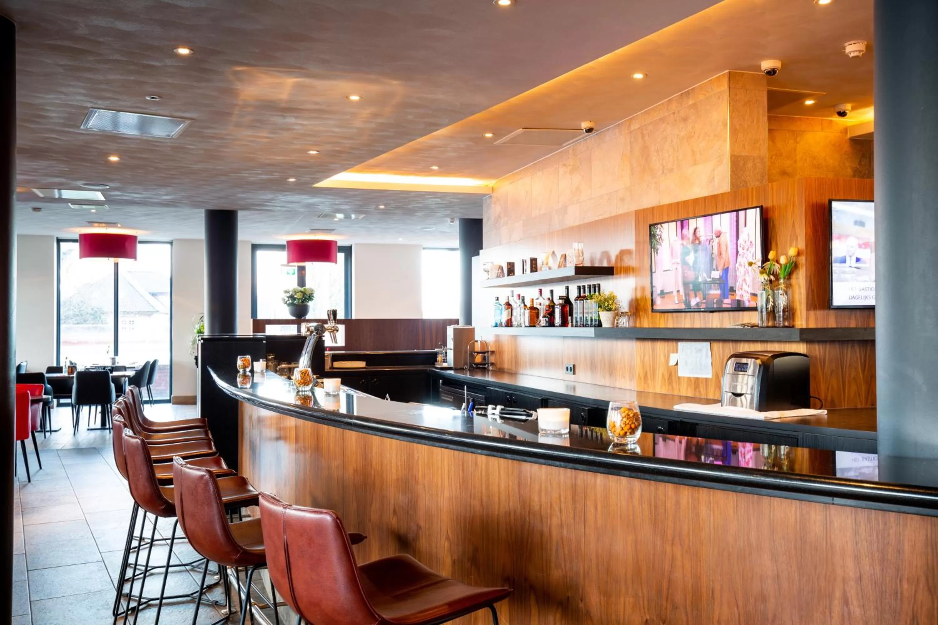 Lounge or bar in Bastion Hotel Brielle - Europoort
