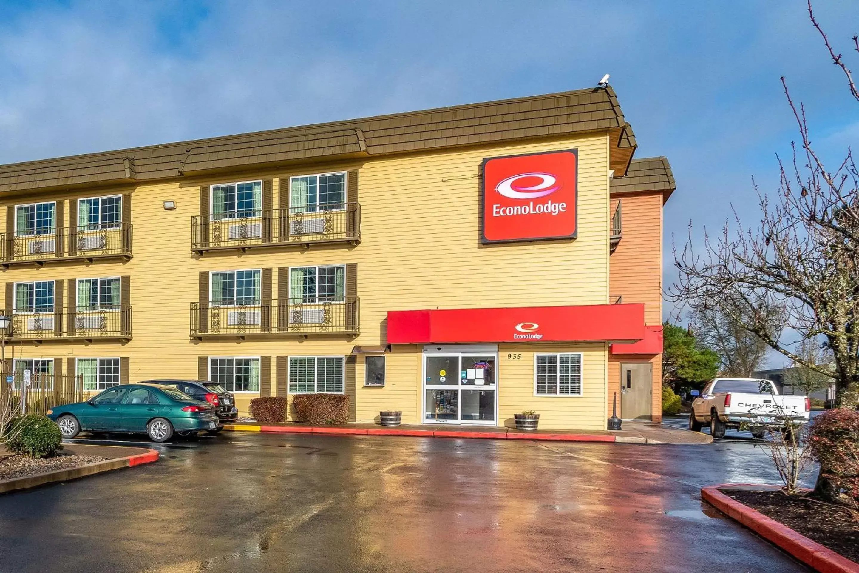 Property Building in Econo Lodge Corvallis Near University