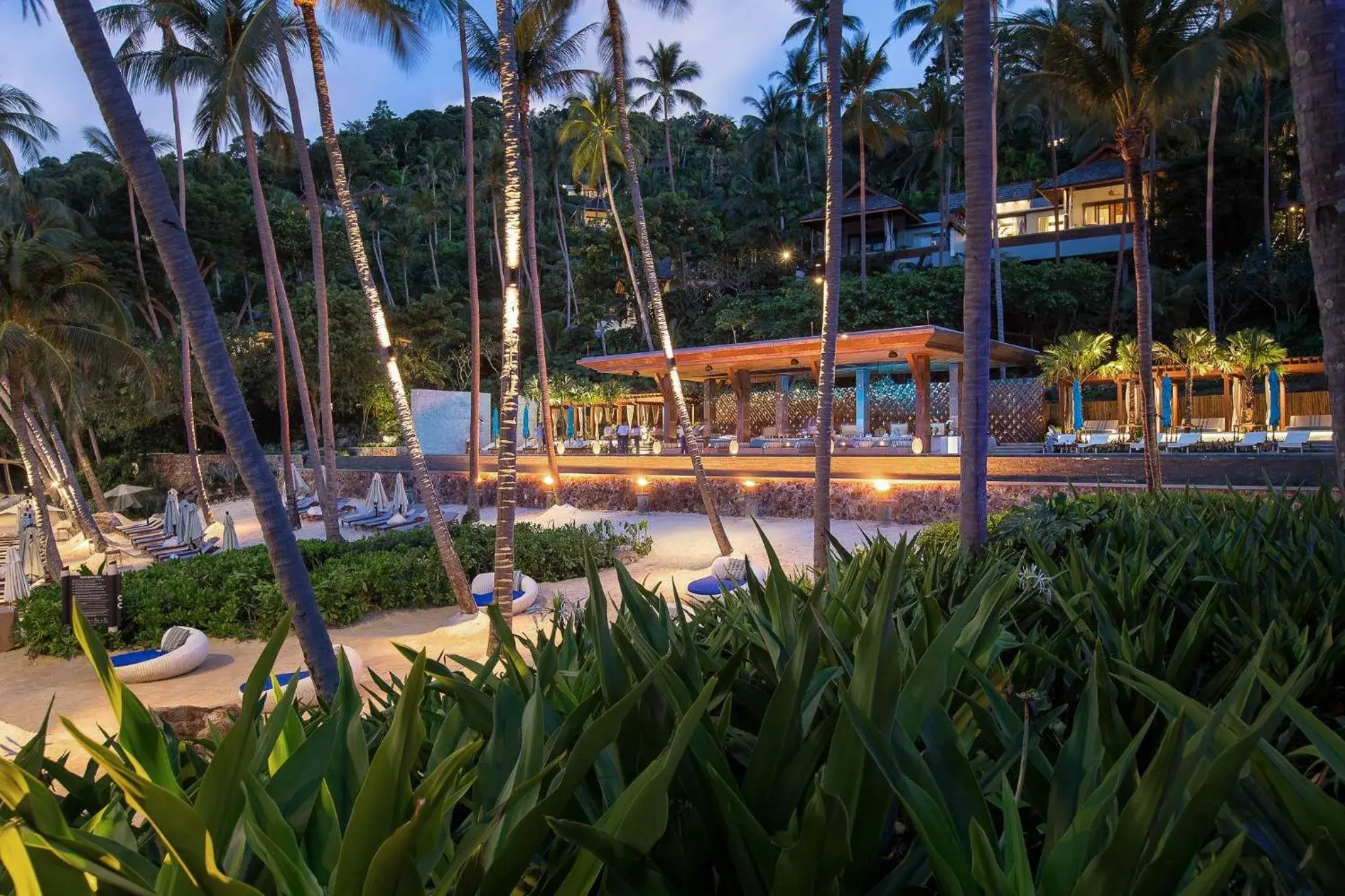 Lounge or bar in Four Seasons Resort Koh Samui Lounge or bar in Four Seasons Resort Koh Samui