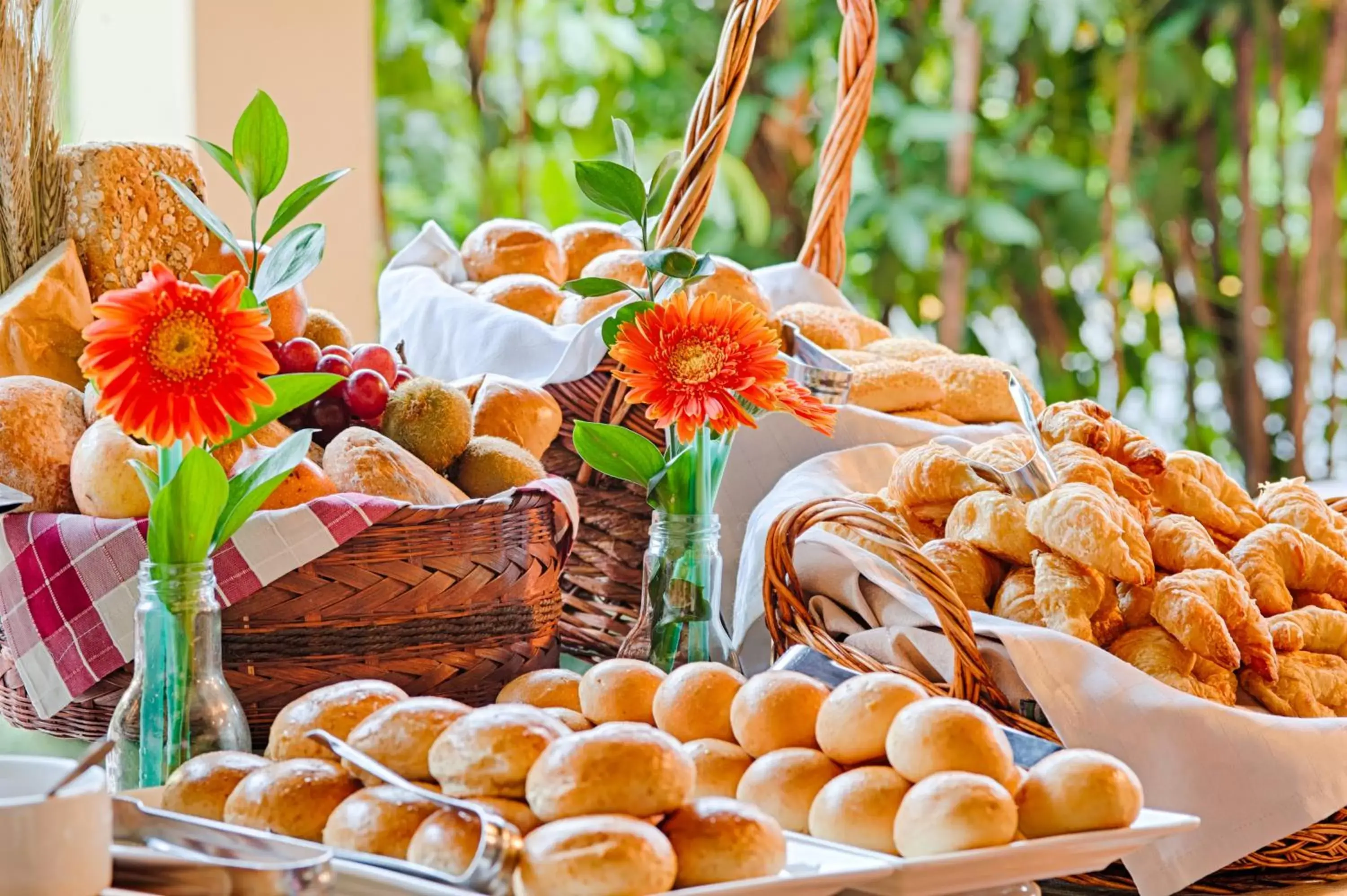 Food and drinks in Hotel Obelisco Food and drinks in Hotel Obelisco