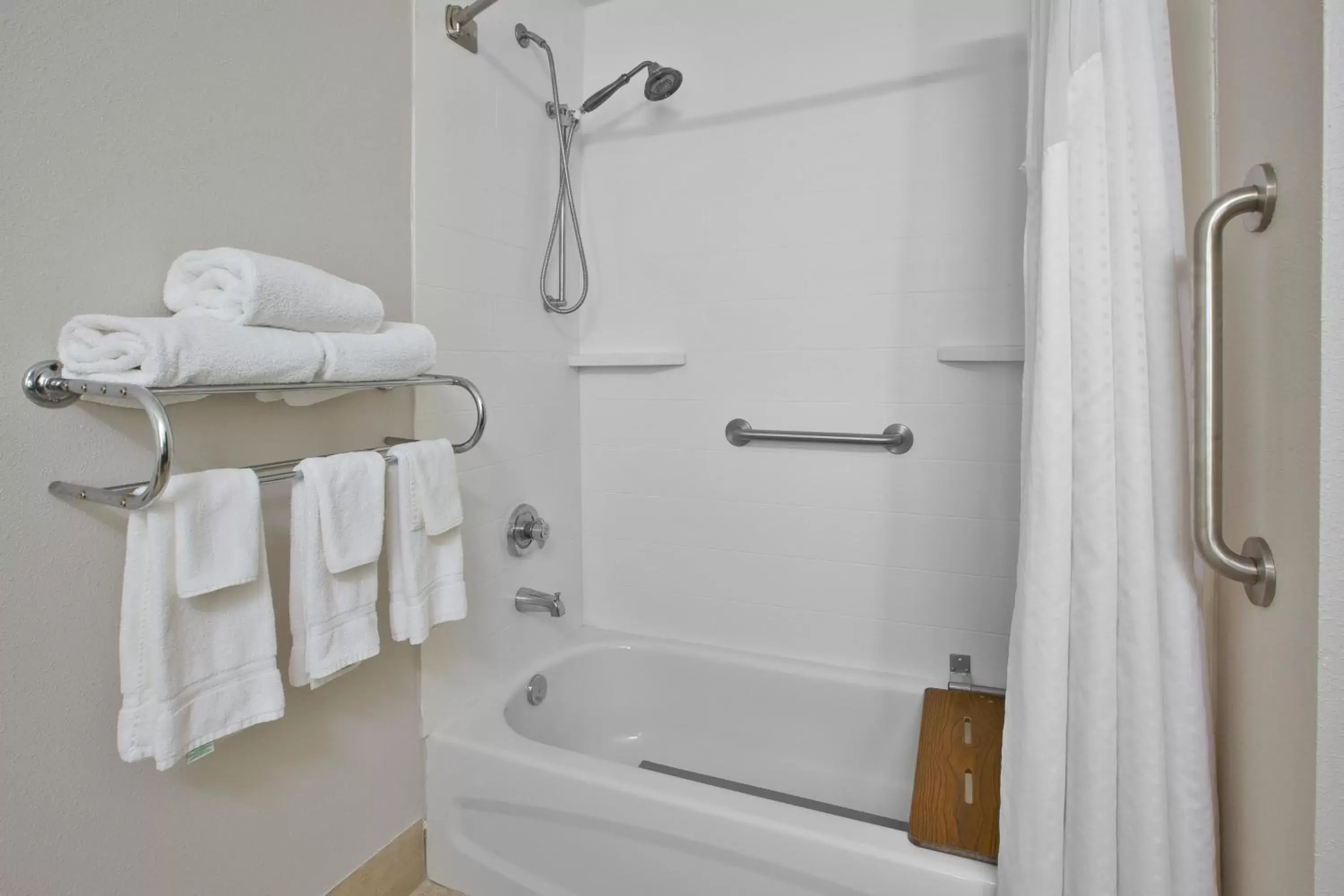 Bathroom in Holiday Inn Express Hotel & Suites Cincinnati Northeast-Milford, an IHG Hotel