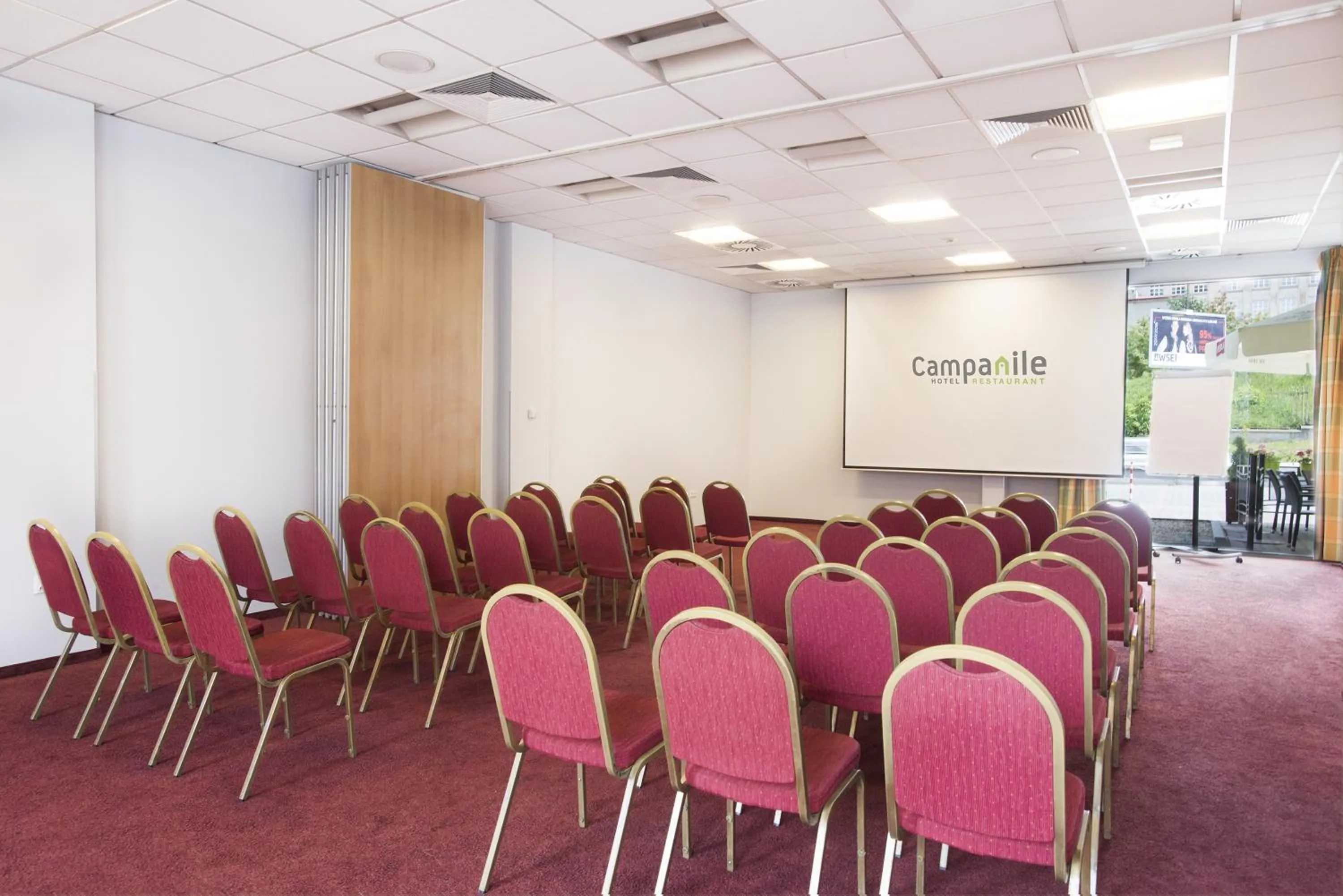 Meeting/conference room in Campanile Lublin
