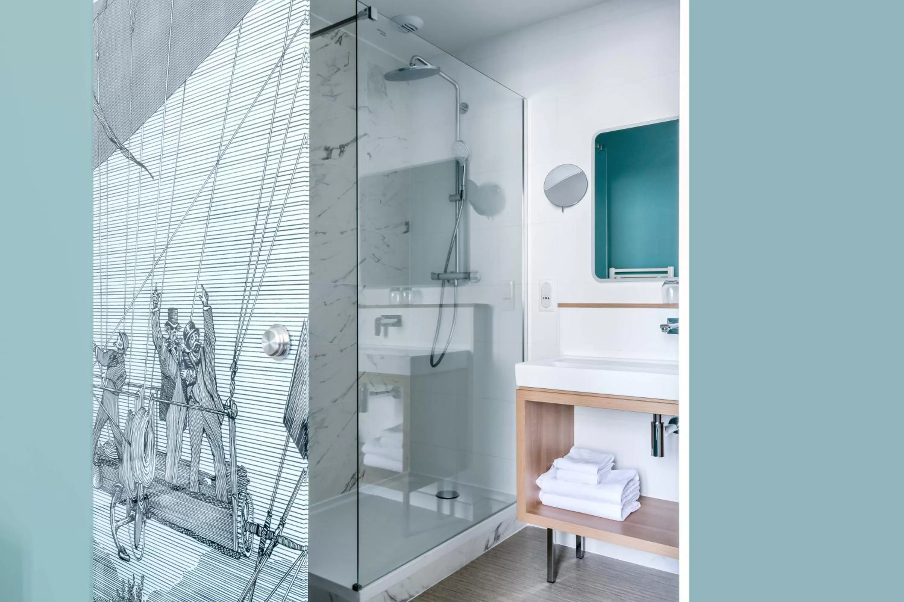 Bathroom in Hôtel Jules Verne Biarritz