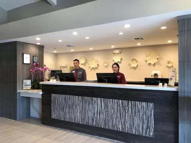 Staff, Lobby/Reception in Best Western Plus Executive Inn