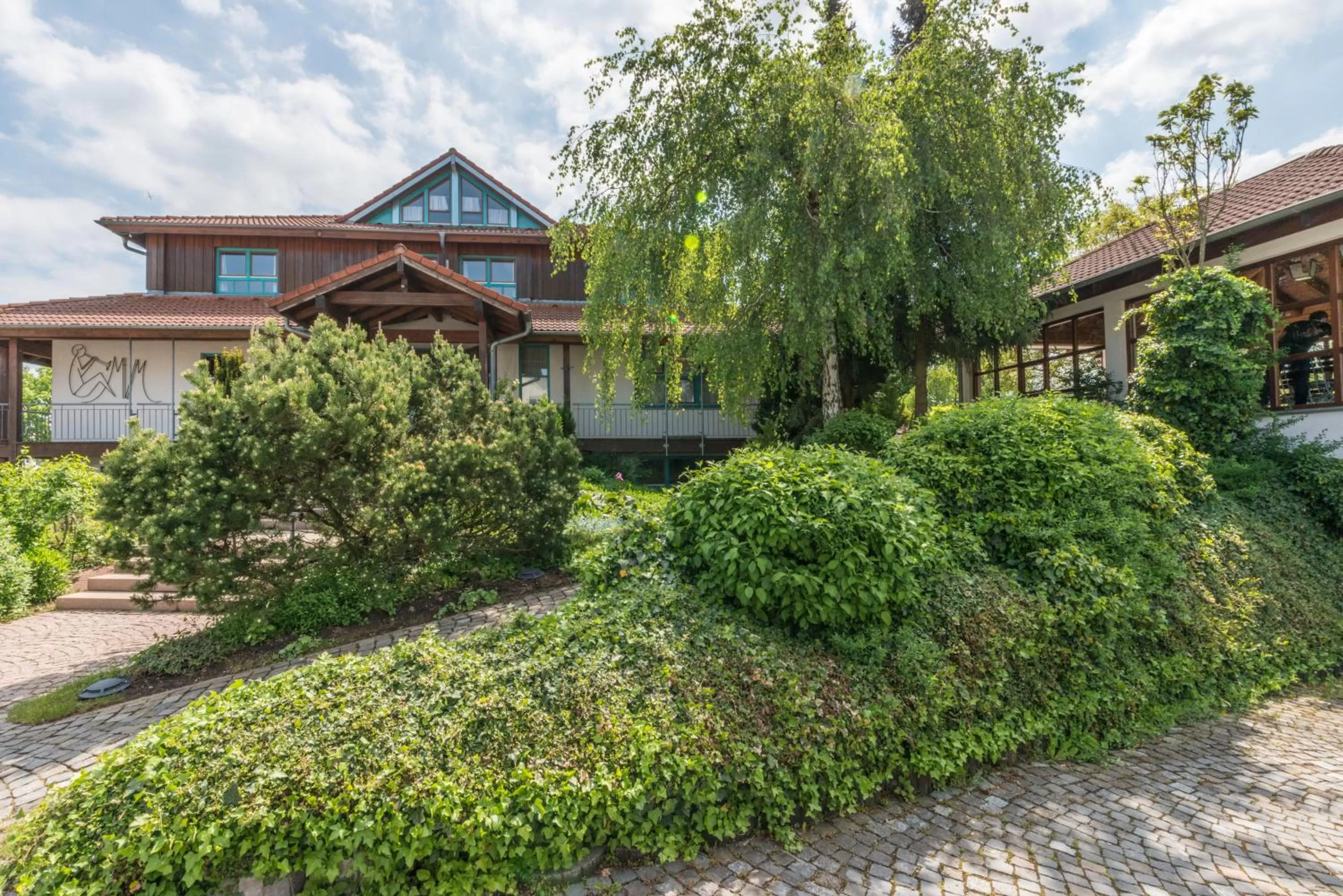 Facade/entrance in Hotel Restaurant Zehn-Brunnen