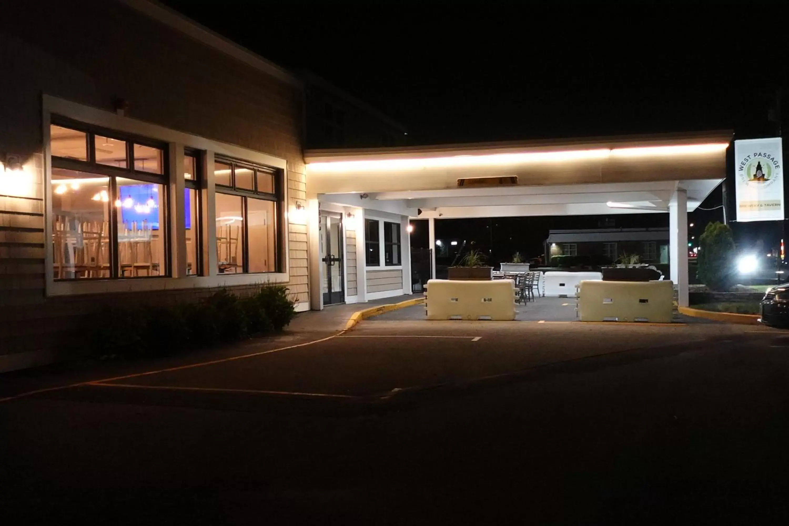 Restaurant/places to eat in Blue Beach Motel Providence North Kingstown