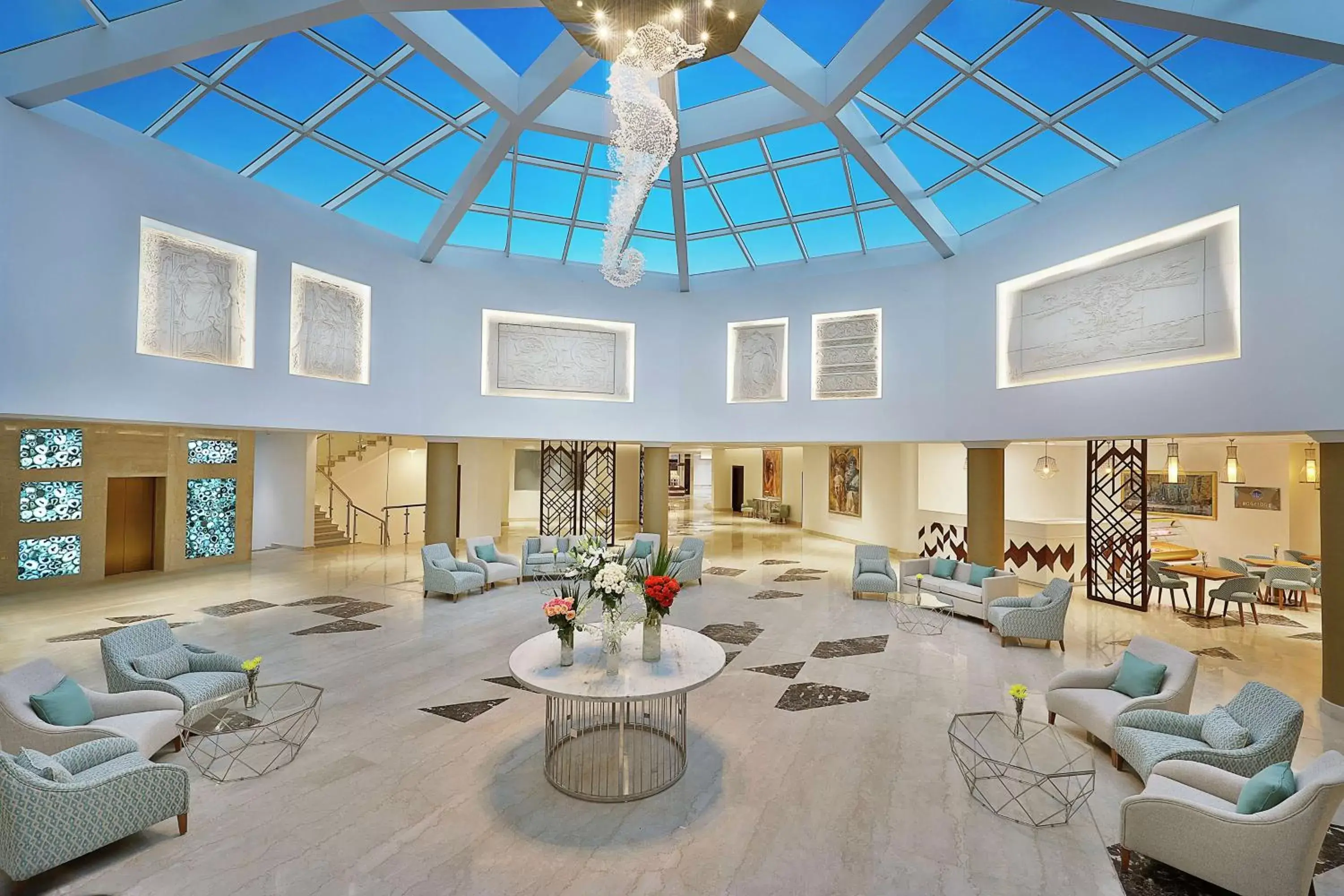 Lobby or reception in Hilton Hurghada Plaza Hotel