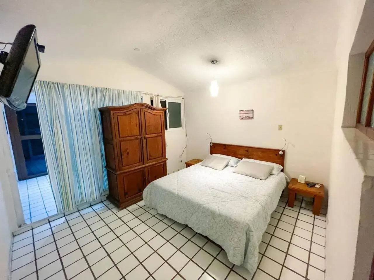 Bedroom, Bed in Hotel Allende