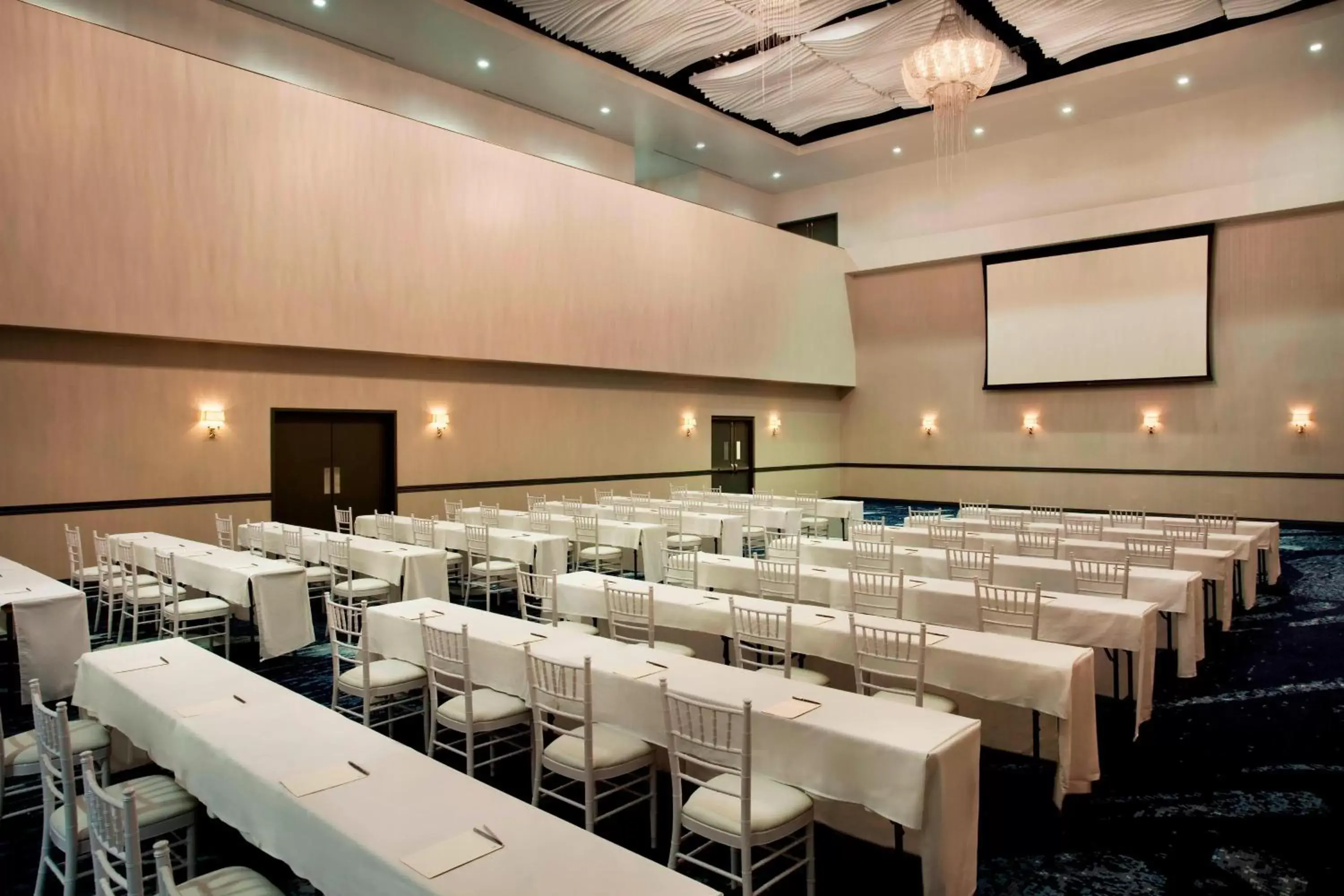 Meeting/conference room in Sheraton Oklahoma City Downtown Hotel