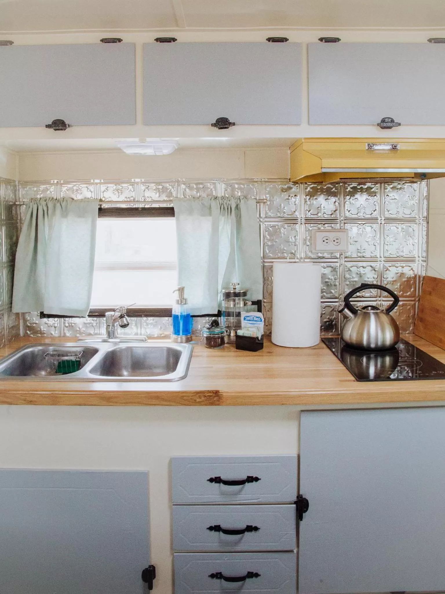 Kitchen/Kitchenette in Hotel Luna Mystica