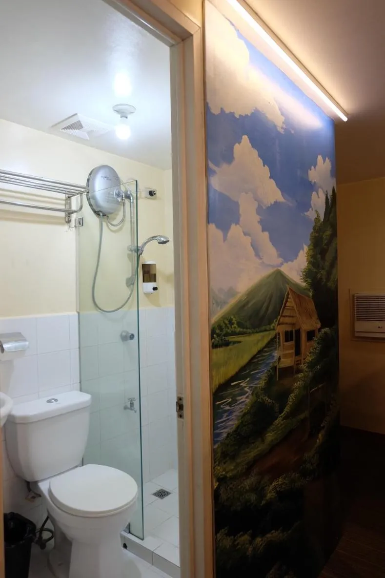 Toilet in Spaces Hotel Makati