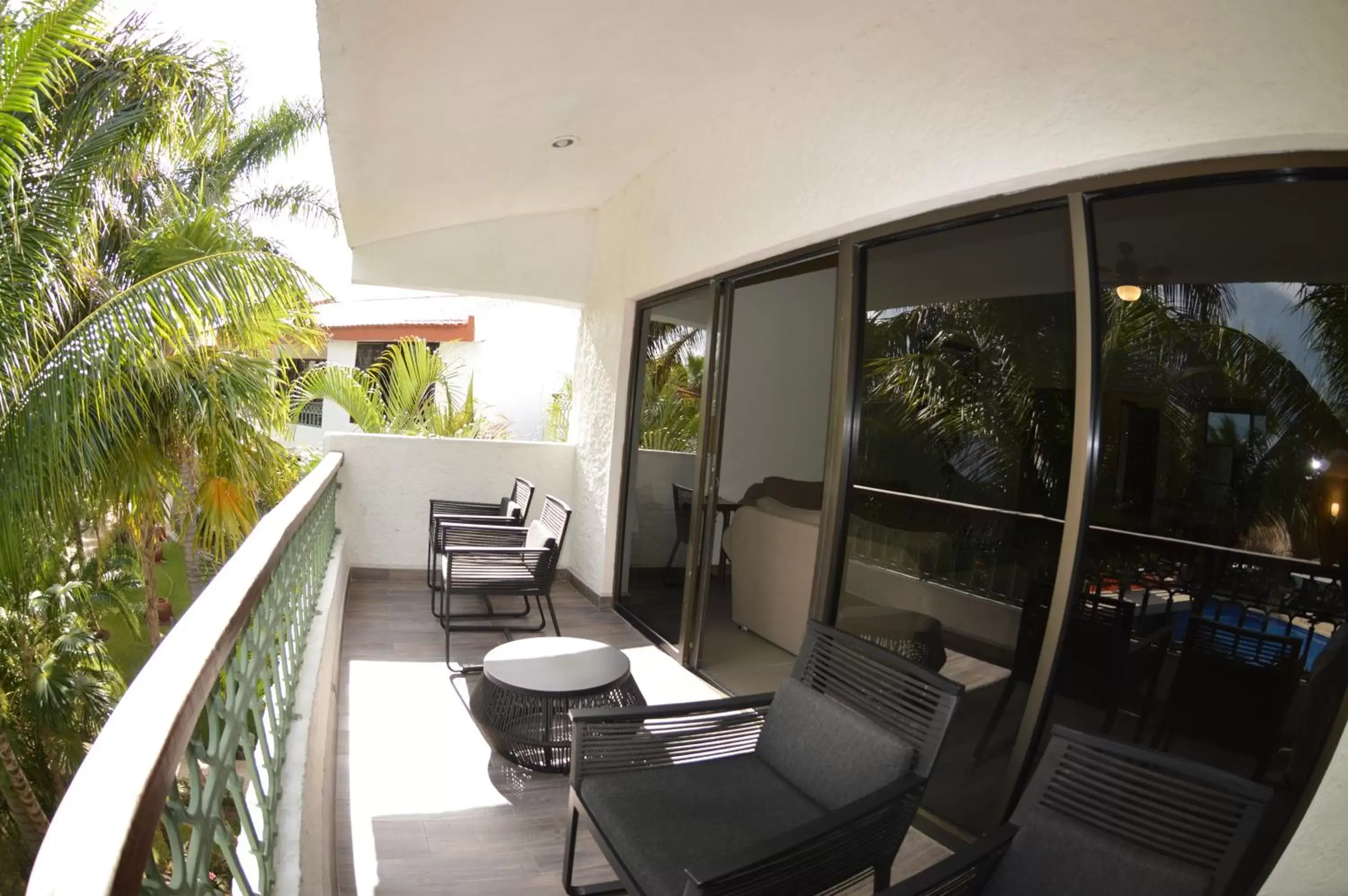 Balcony/Terrace, Patio/Outdoor Area in Sina Suites