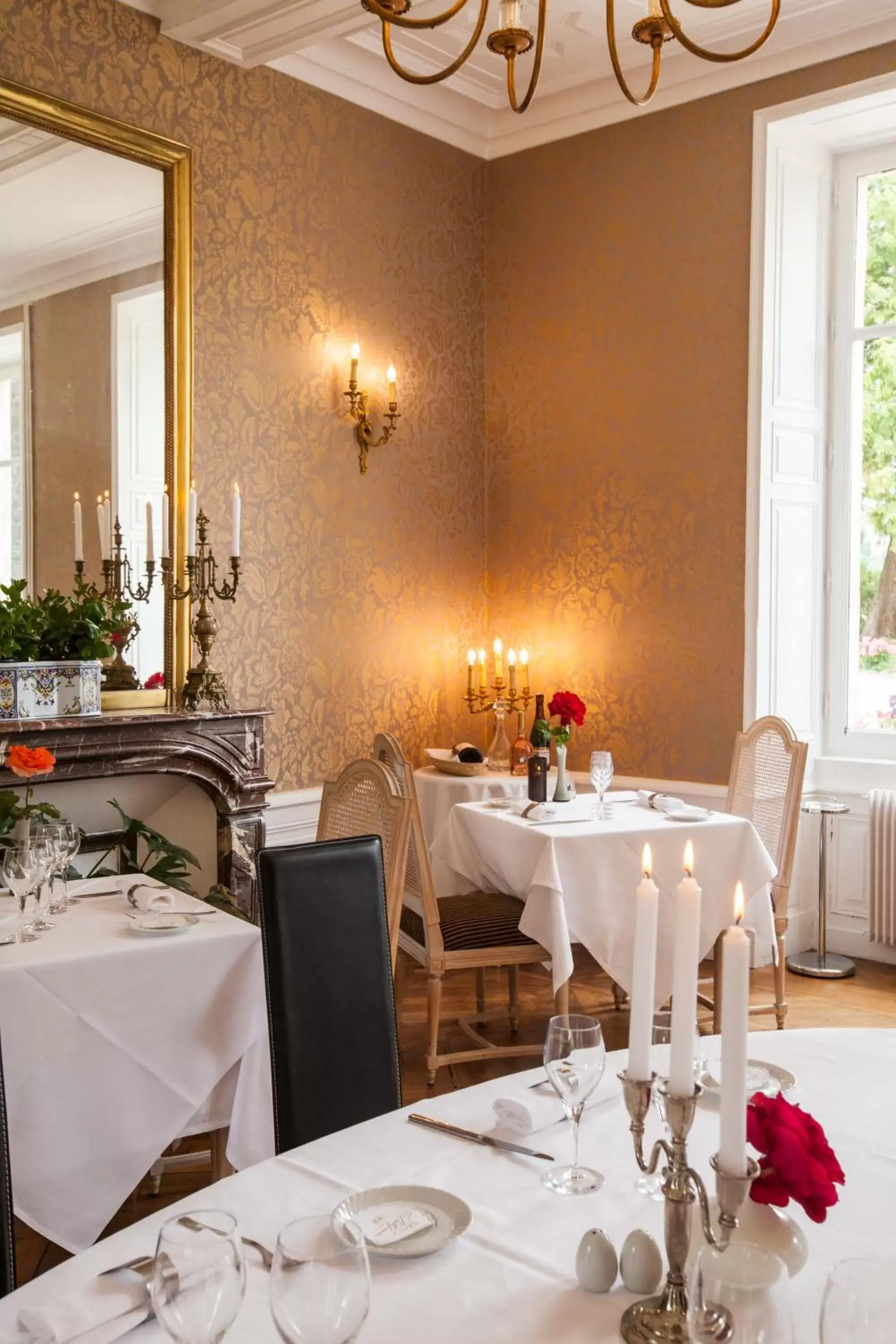 Restaurant/Places to Eat in Château de Bellefontaine
