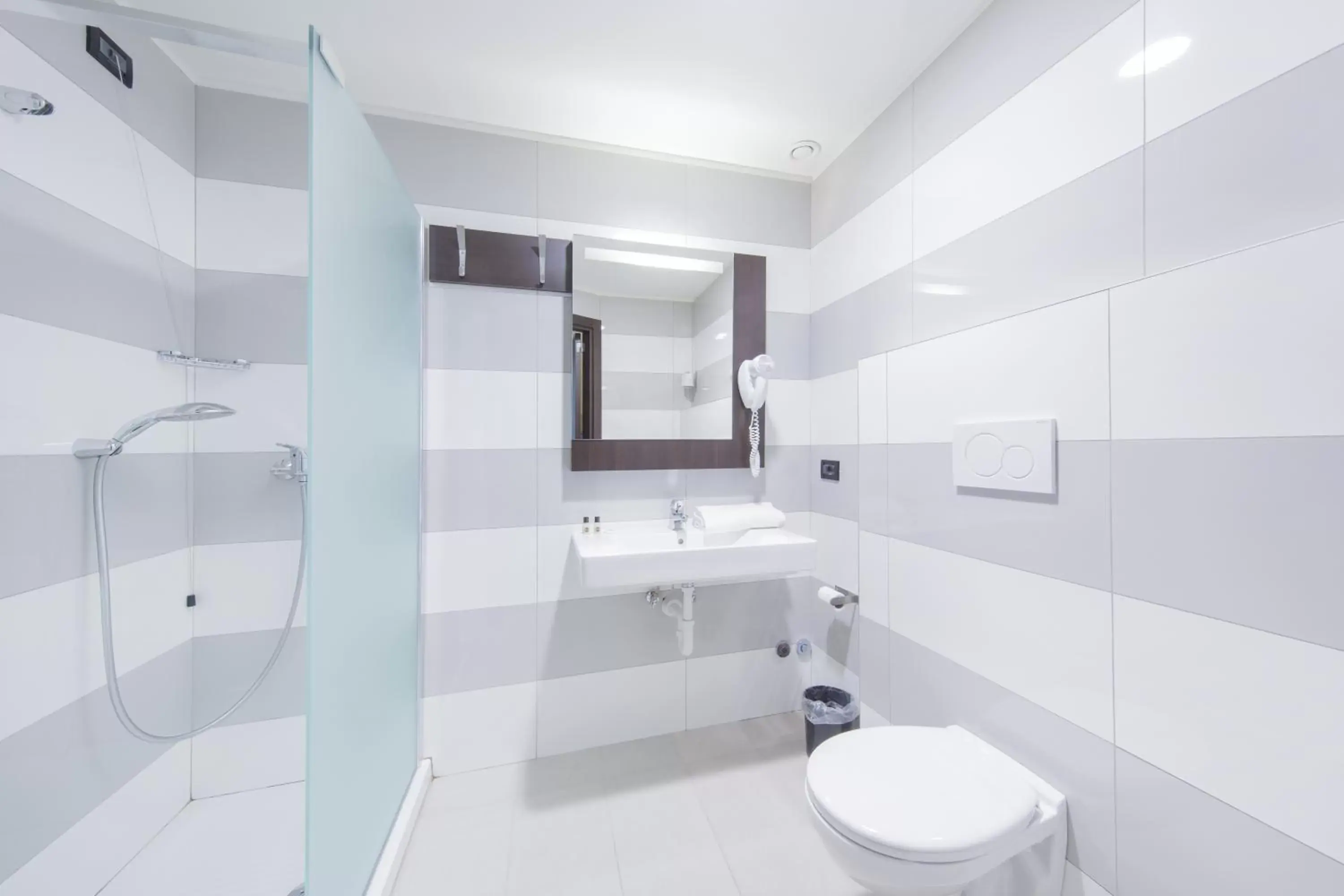 Shower, Bathroom in B&B Hotel Trieste