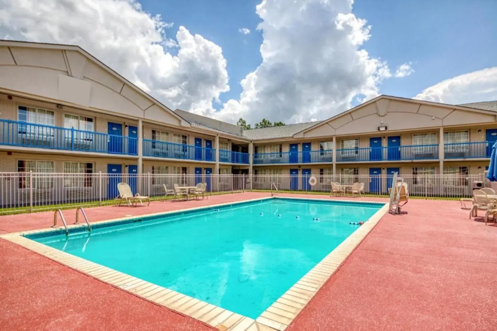 Swimming Pool in OYO Hotel Baton Rouge East I-12 Louisiana