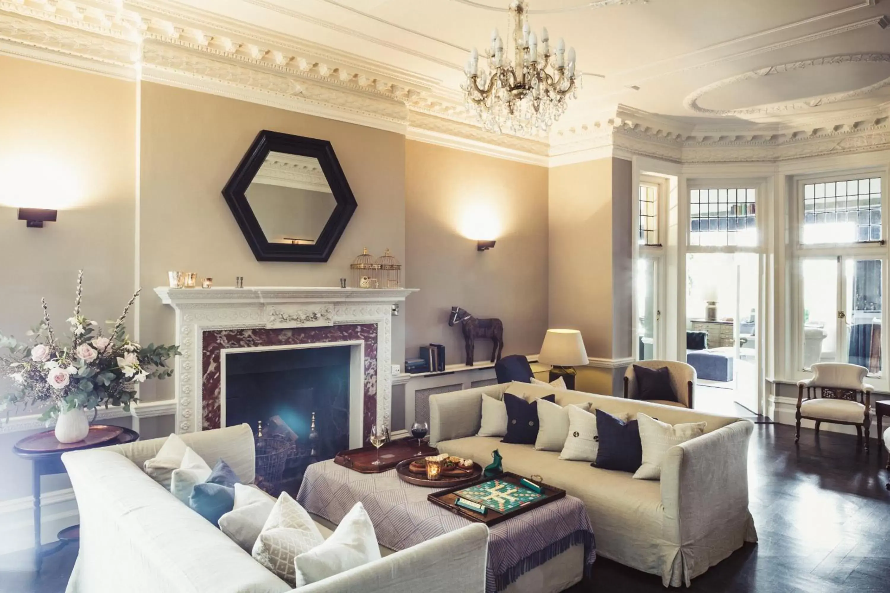 Lobby or reception, Seating Area in Merchants Manor Spa