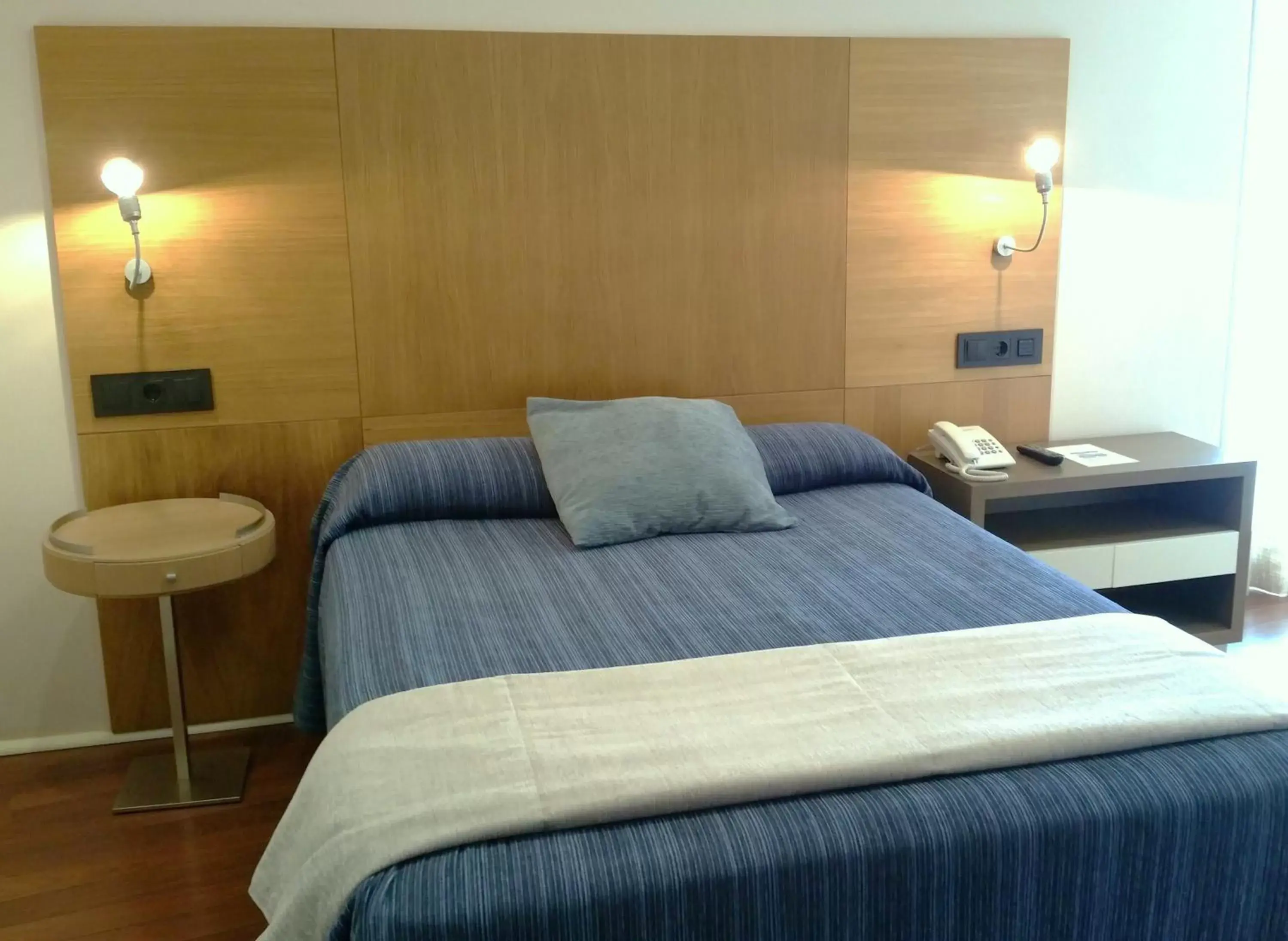 Photo of the whole room, Bed in Isla Nova Hotel