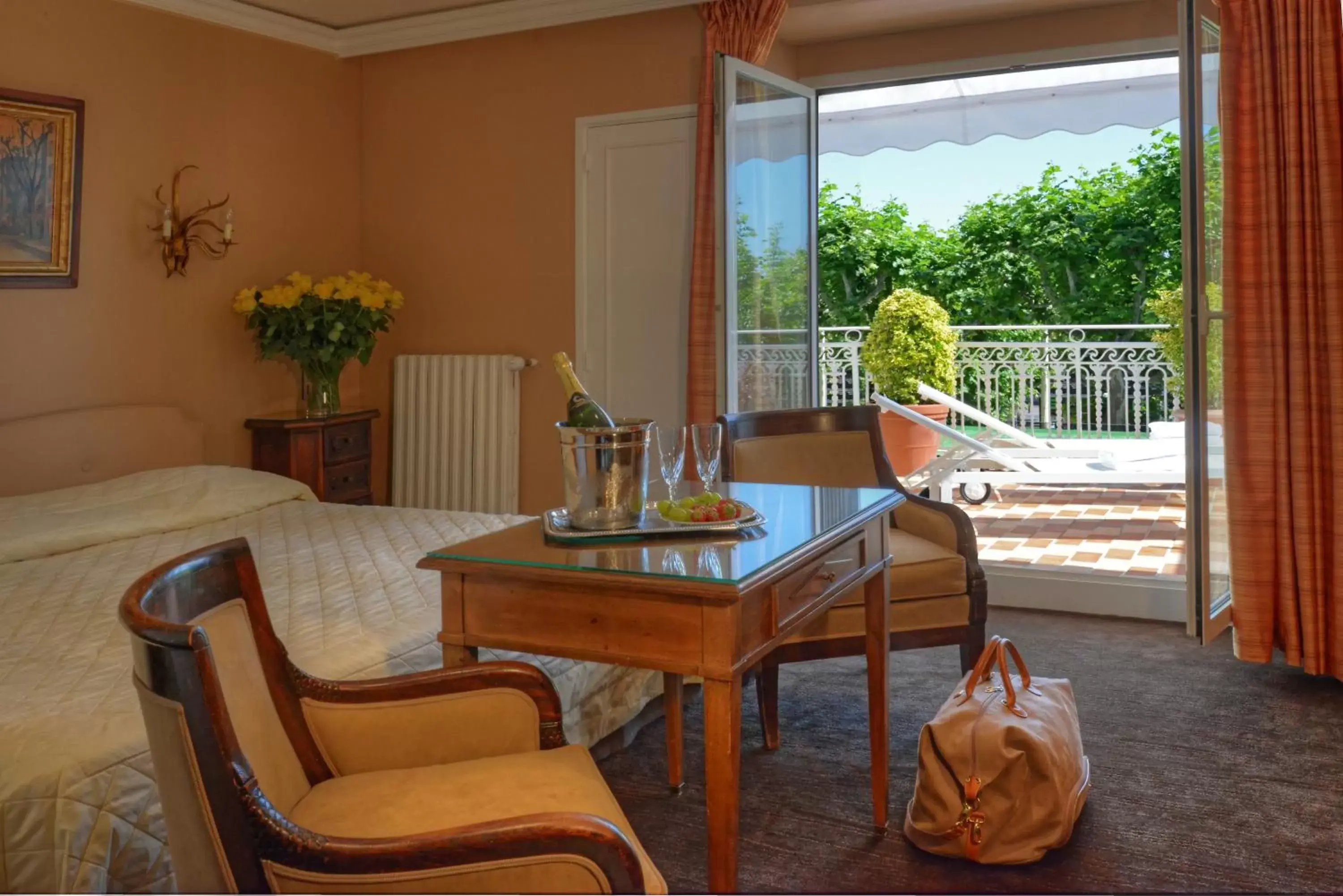 Seating Area in Hotel Splendid