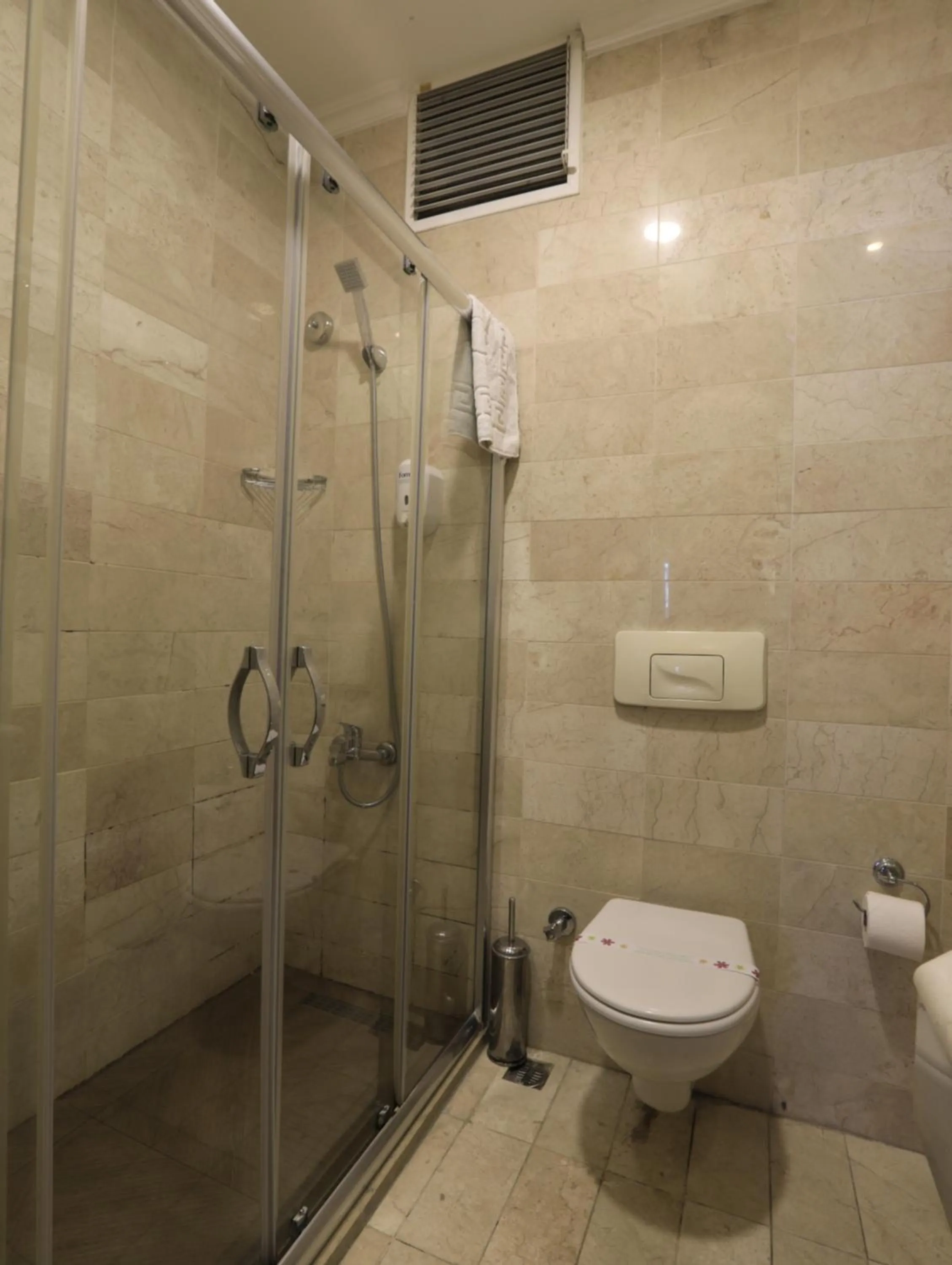 Bathroom in Nil Hotel İstanbul City Center