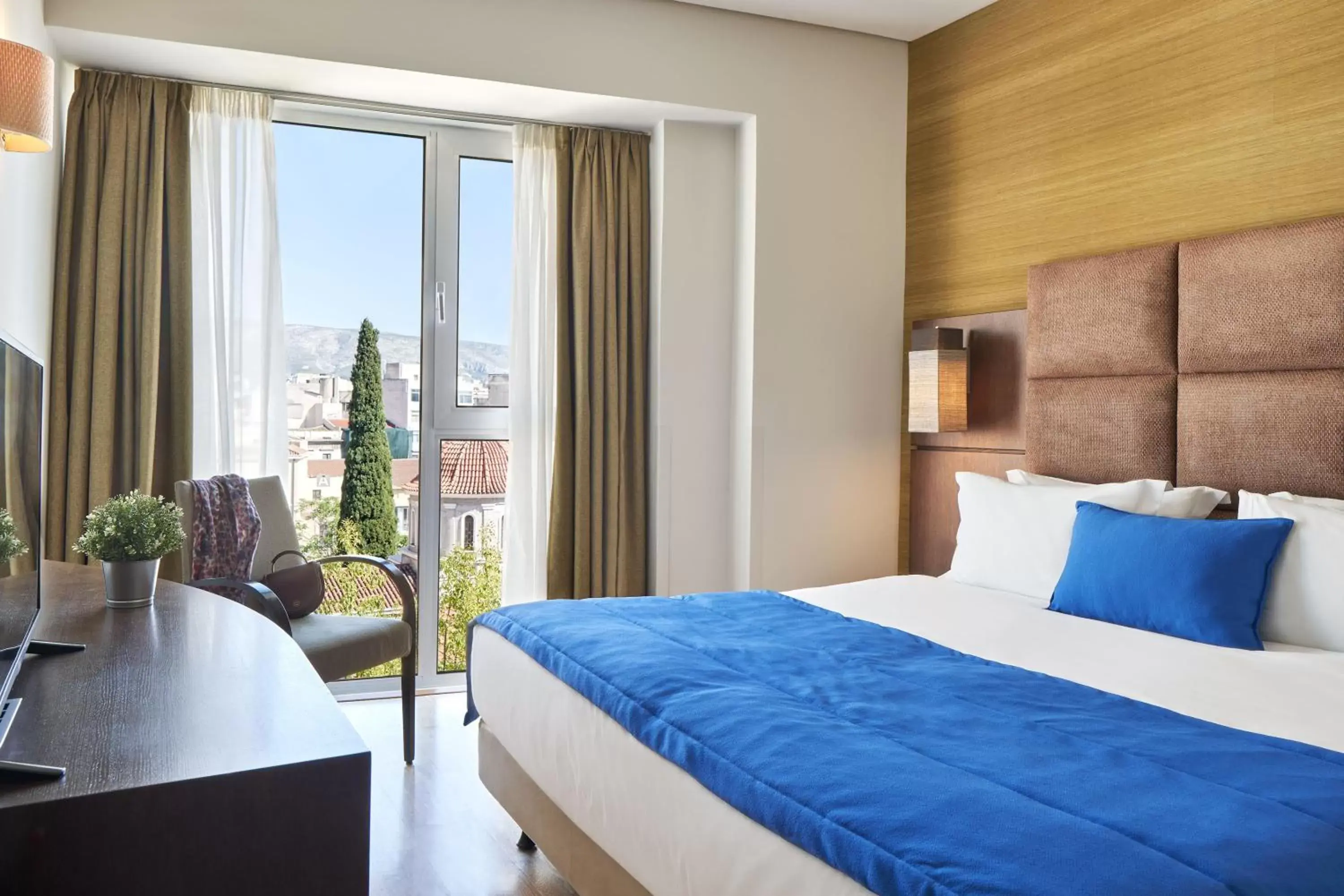 Bedroom, Bed in Arion Athens Hotel