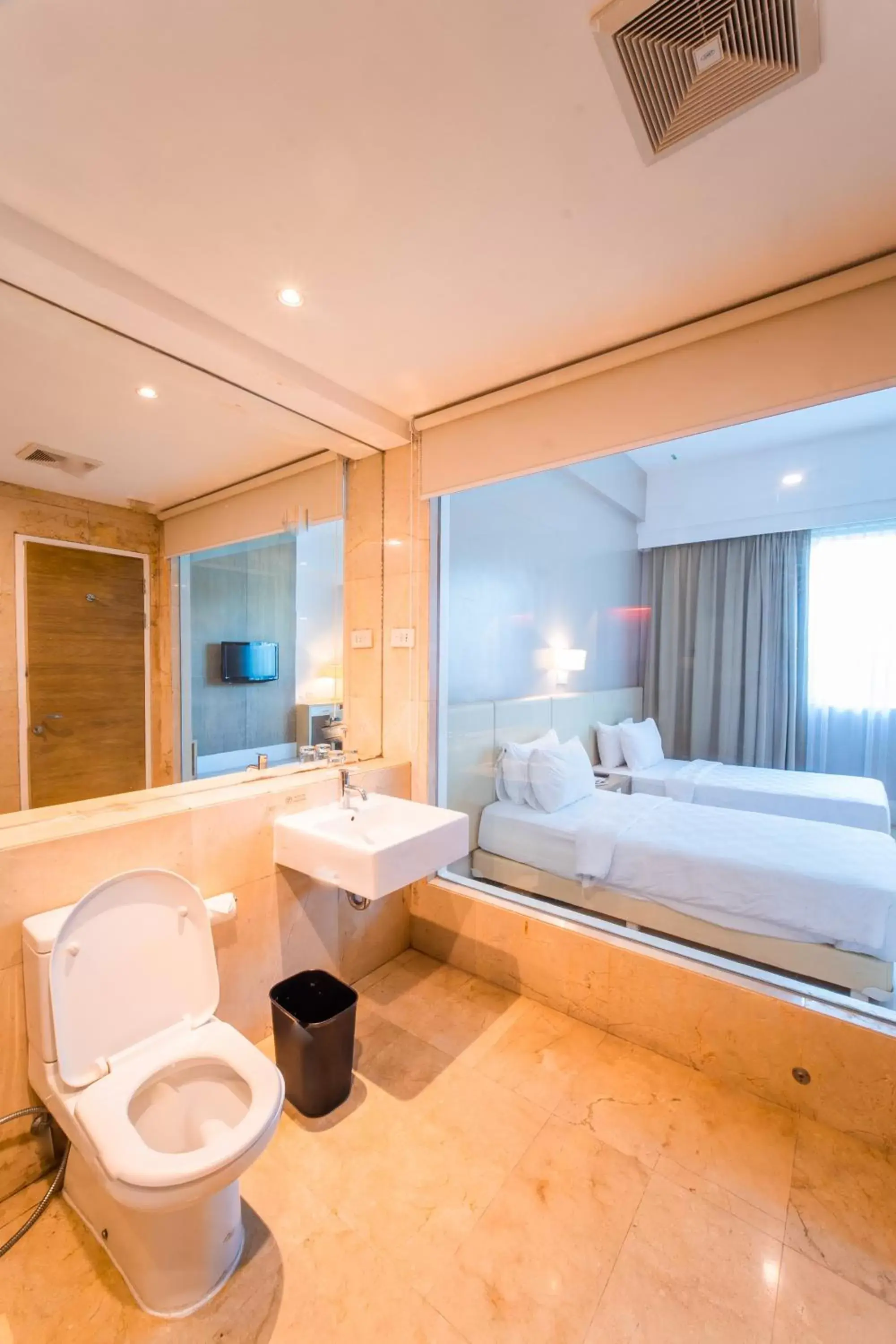 Bathroom in Grand Jatra Hotel Balikpapan