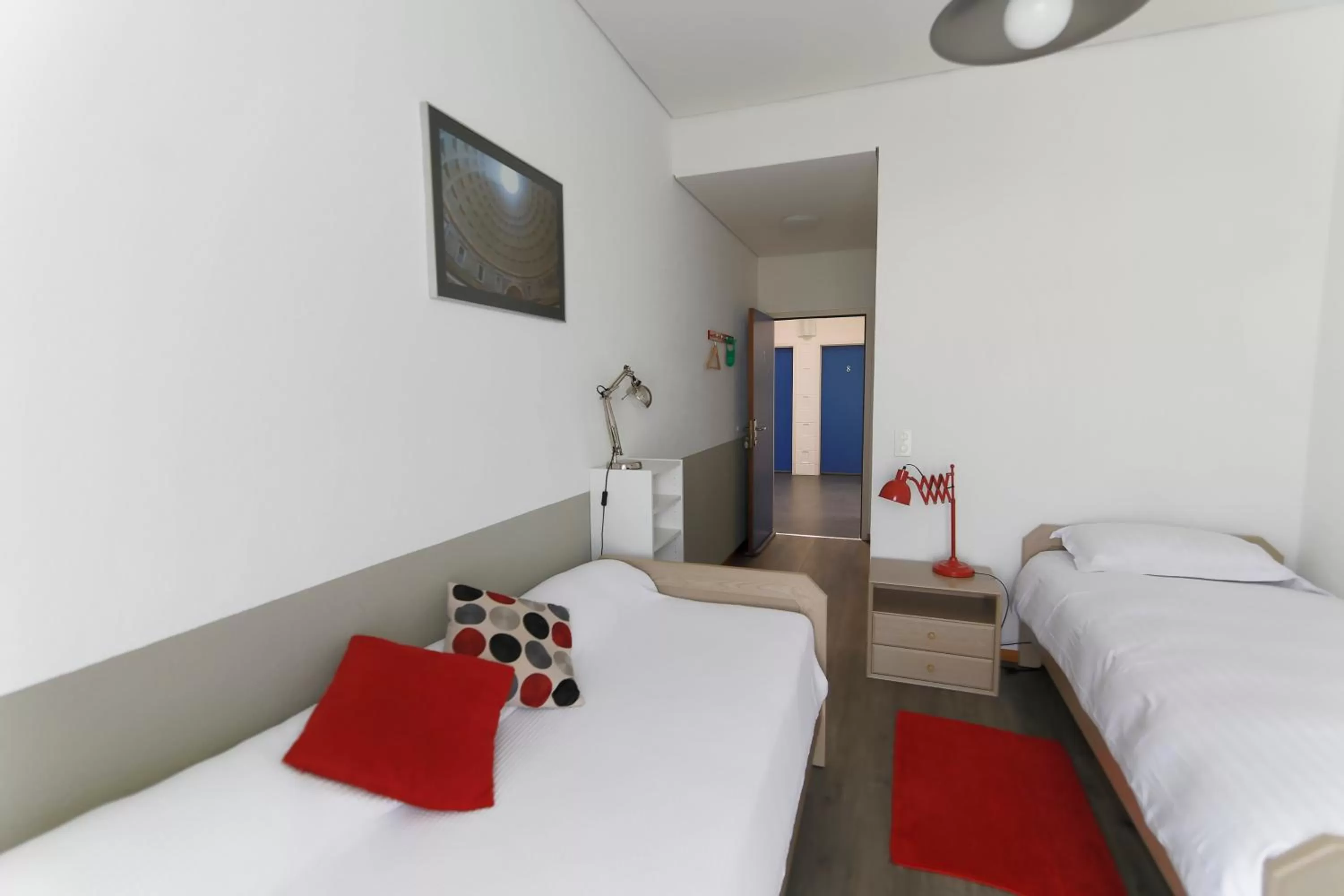 Photo of the whole room, Bed in Les Chambres du CTN