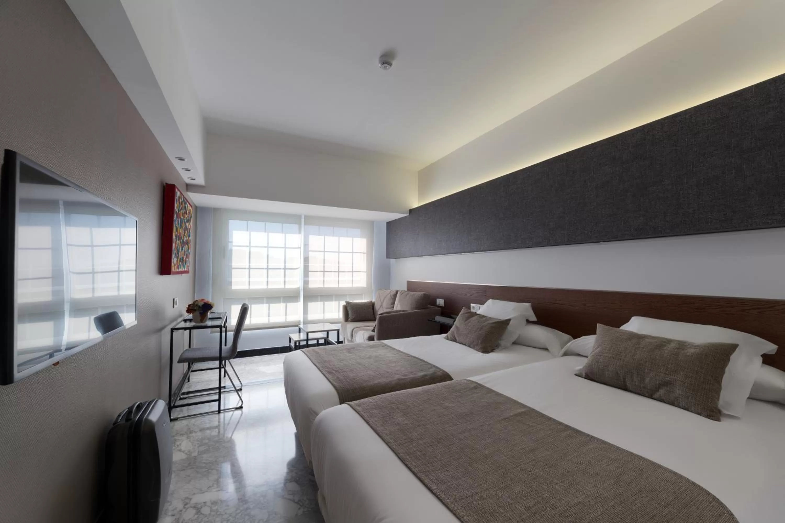 Photo of the whole room, Bed in Hotel Avenida