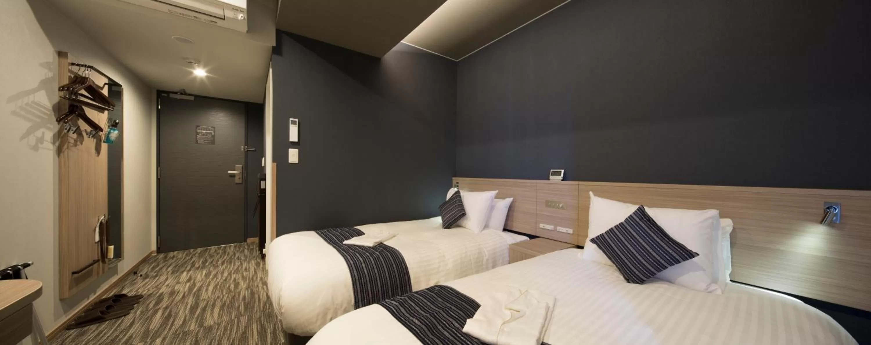 Standard Twin Room (1 Adult) - Non-Smoking in Shizutetsu Hotel Prezio Hakataekimae