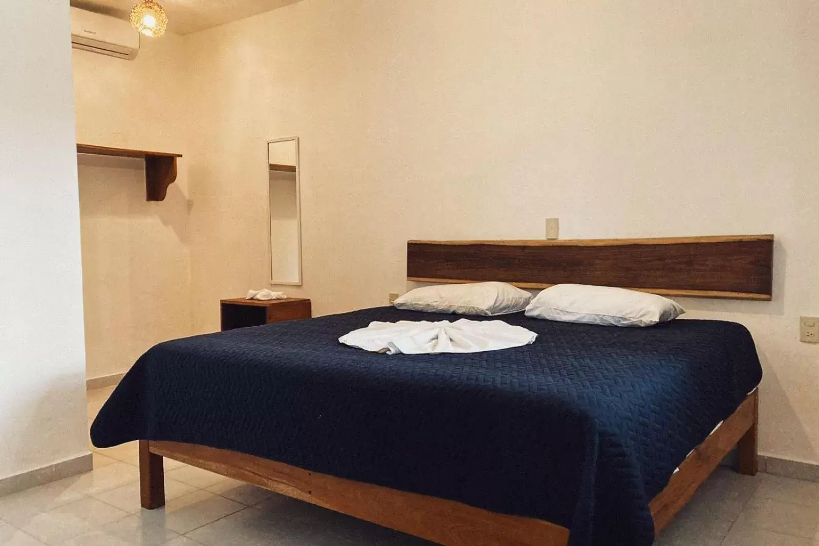 Double Room with Private Bathroom in Hotel Xa´an Bacalar Double Room with Private Bathroom in Hotel Xa´an Bacalar