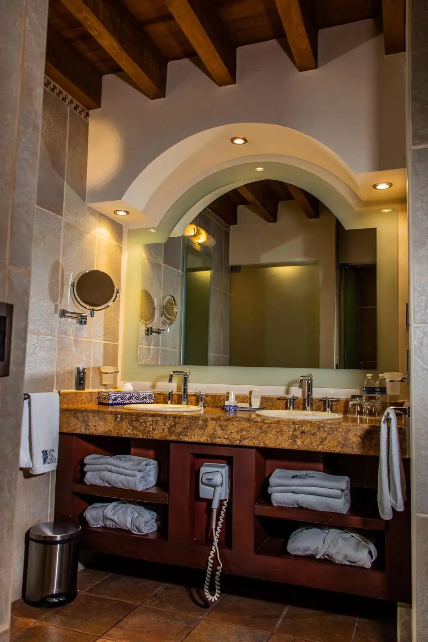 Bathroom in Hotel Boutique Casona de la China Poblana - Adults Only