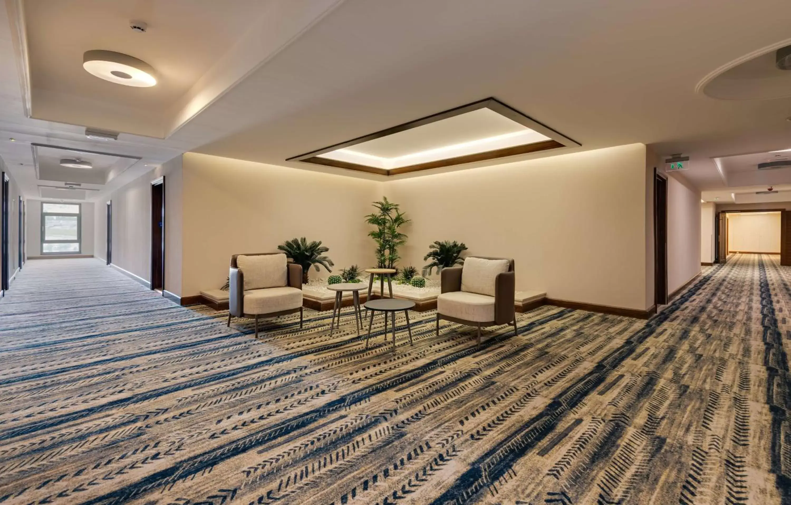 Lobby or reception in Doubletree by Hilton Van Lobby or reception in Doubletree by Hilton Van