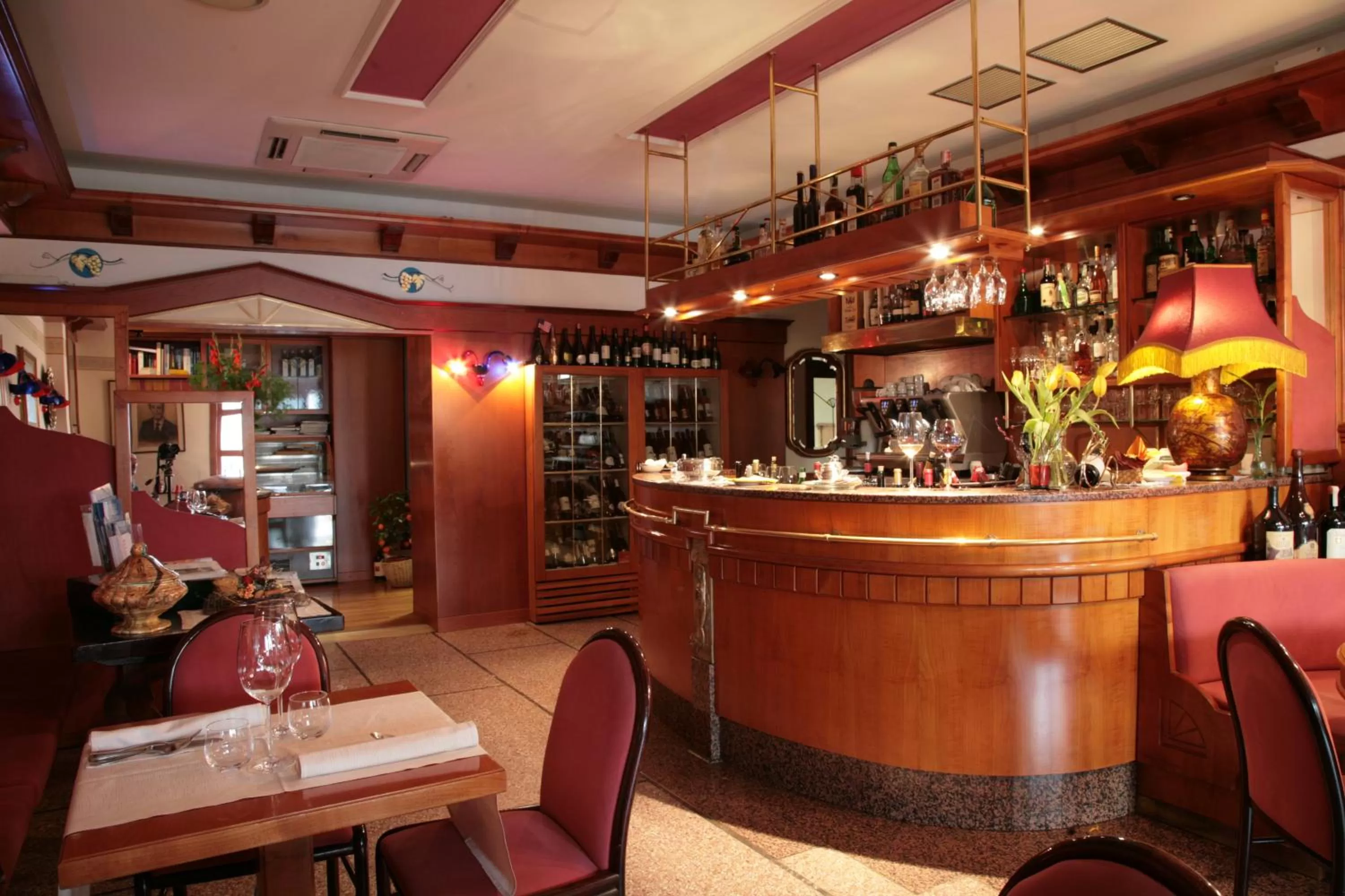 Restaurant/places to eat in Hotel Al Ponte