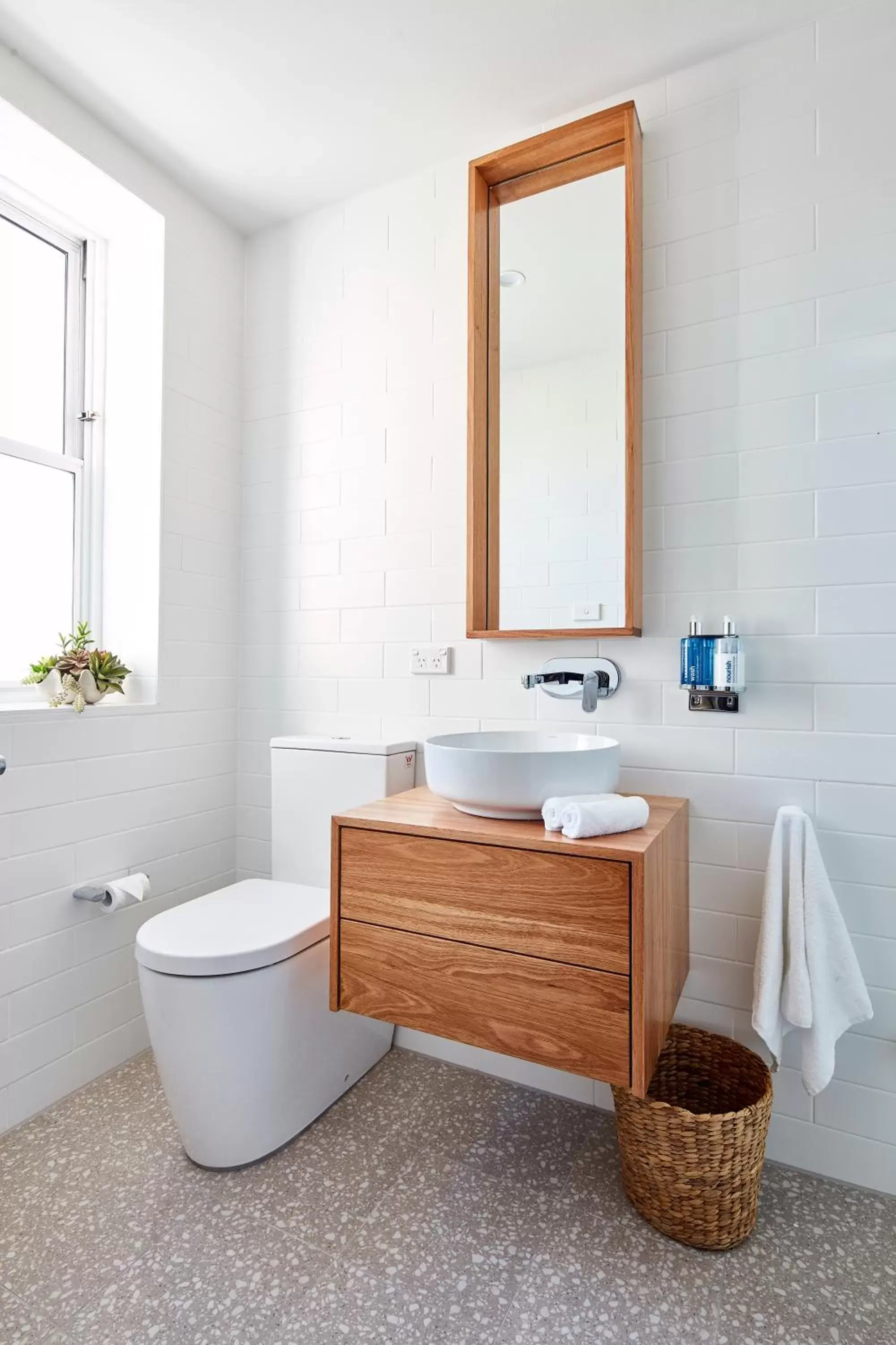 Bathroom in The Clovelly Hotel