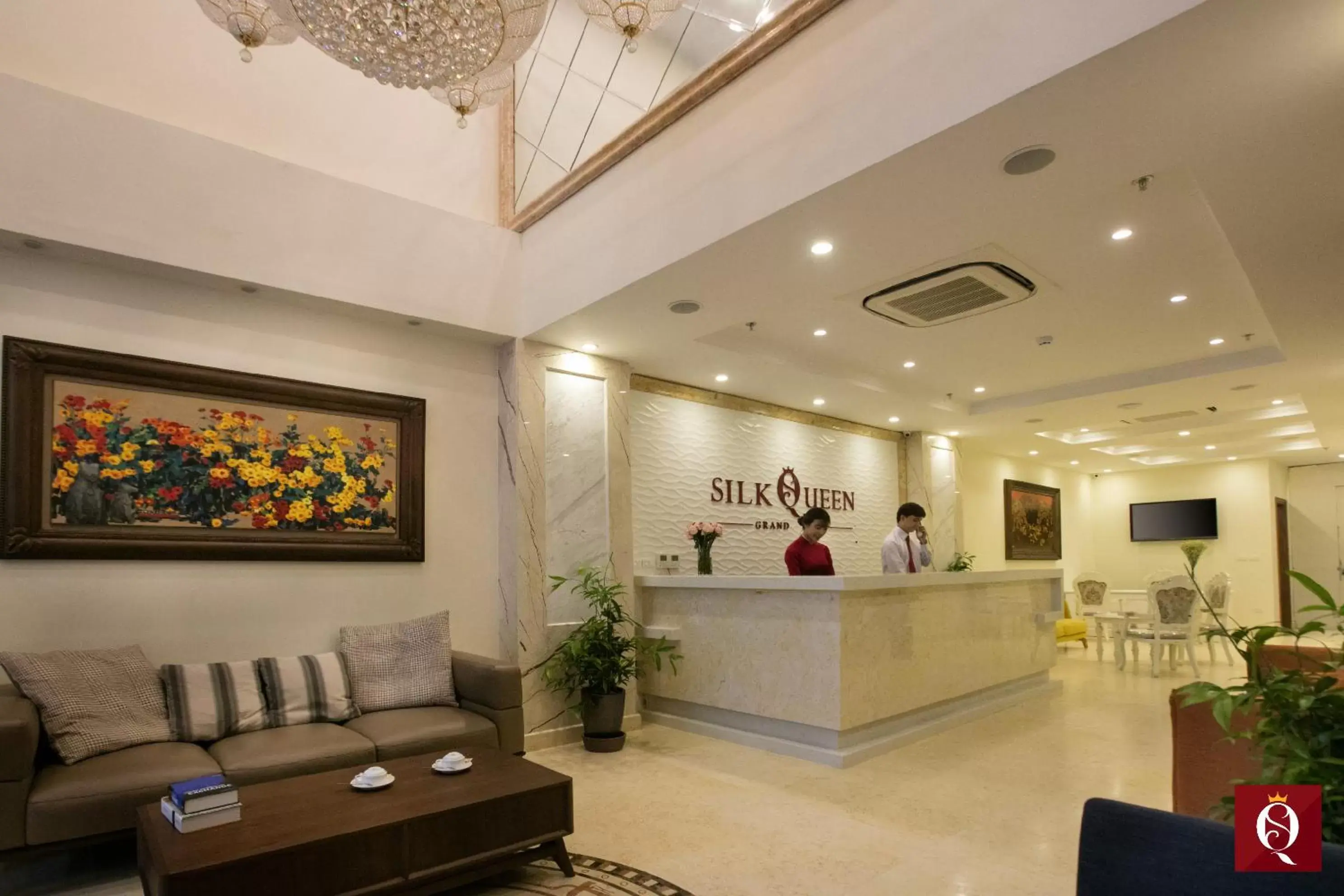 Lobby or reception, Lobby/Reception in Silk Queen Grand Hotel