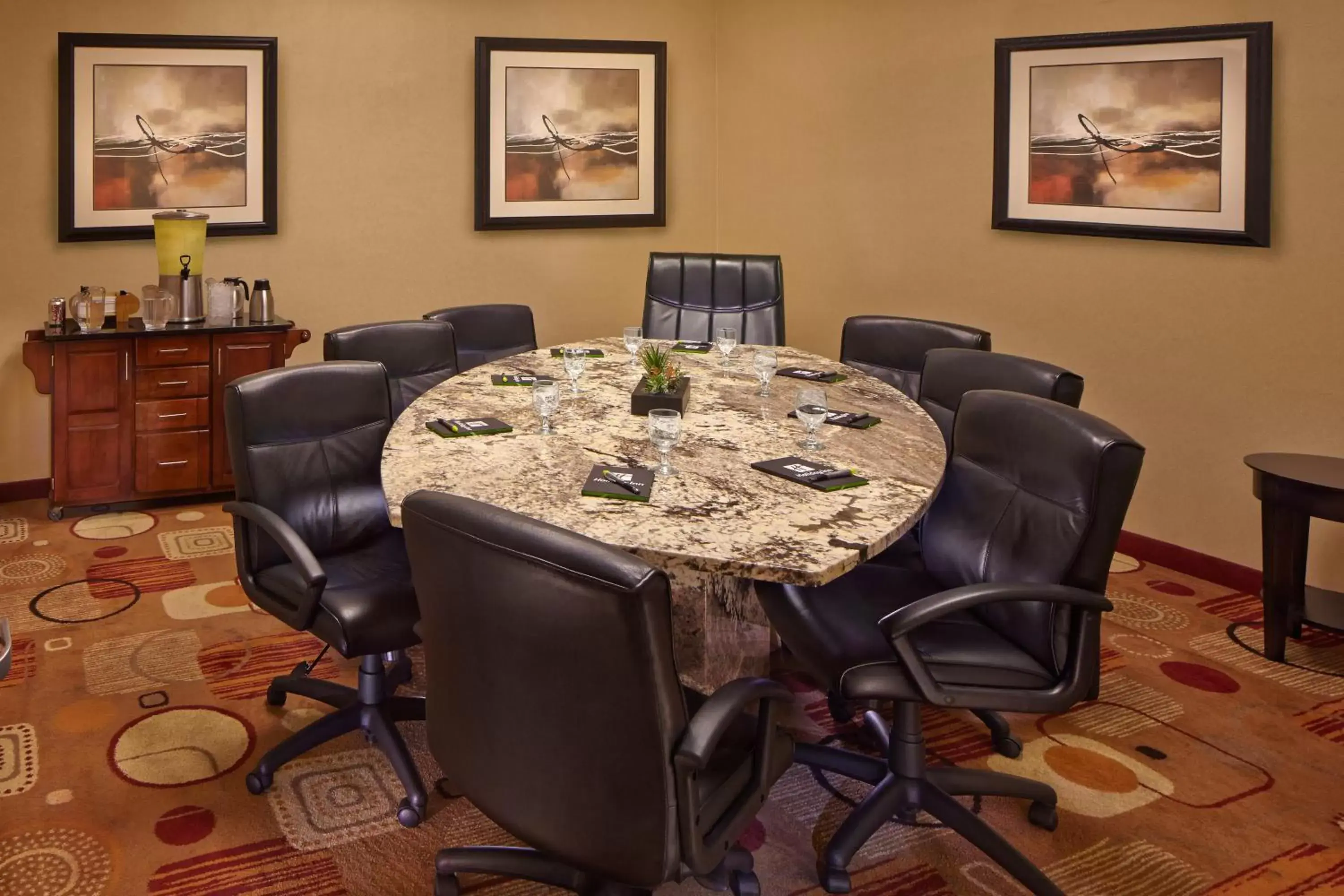 Meeting/conference room, Business Area/Conference Room in Holiday Inn Jacksonville E 295 Baymeadows, an IHG Hotel