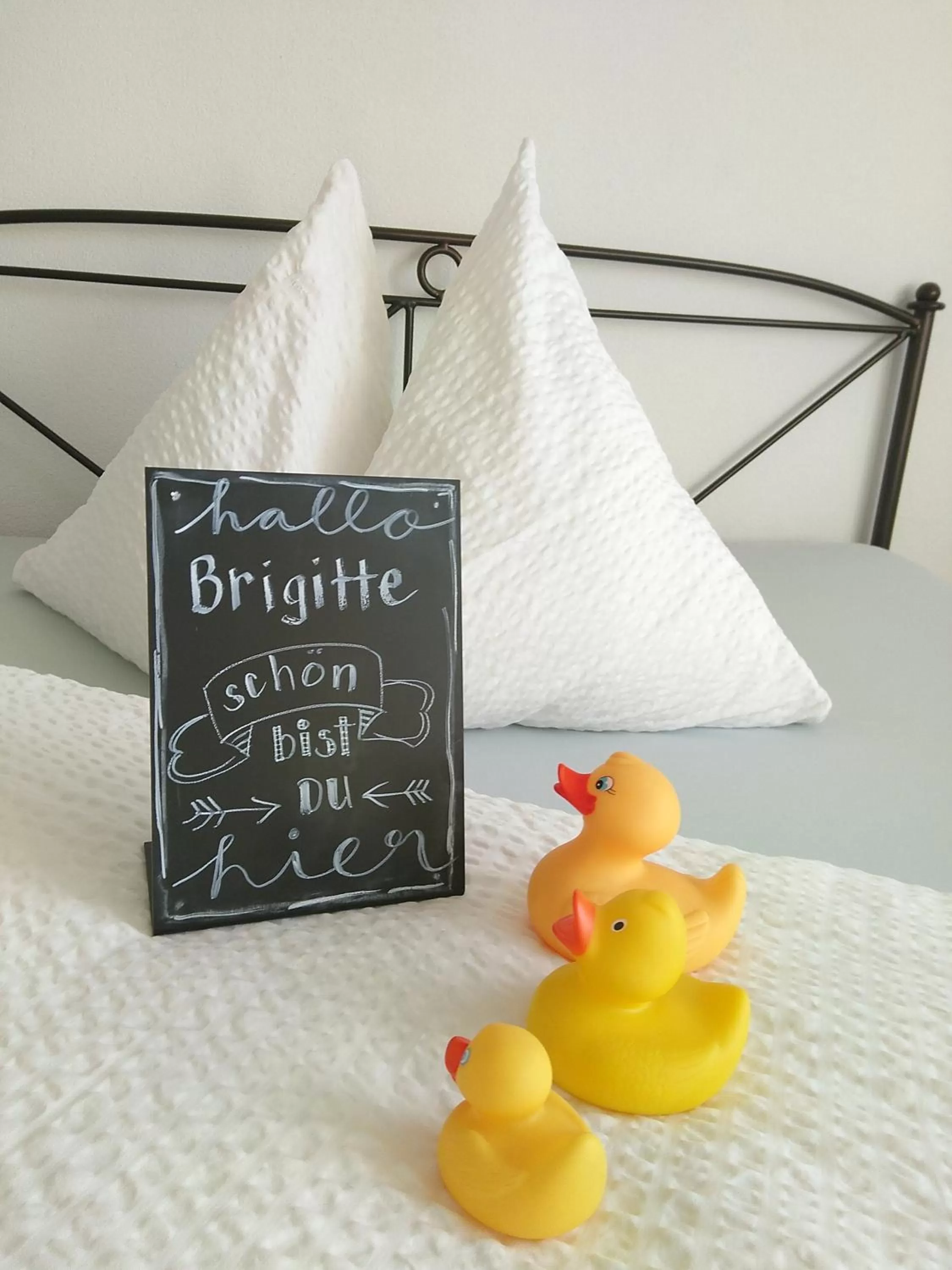 Decorative detail, Bed in BnB Entensee