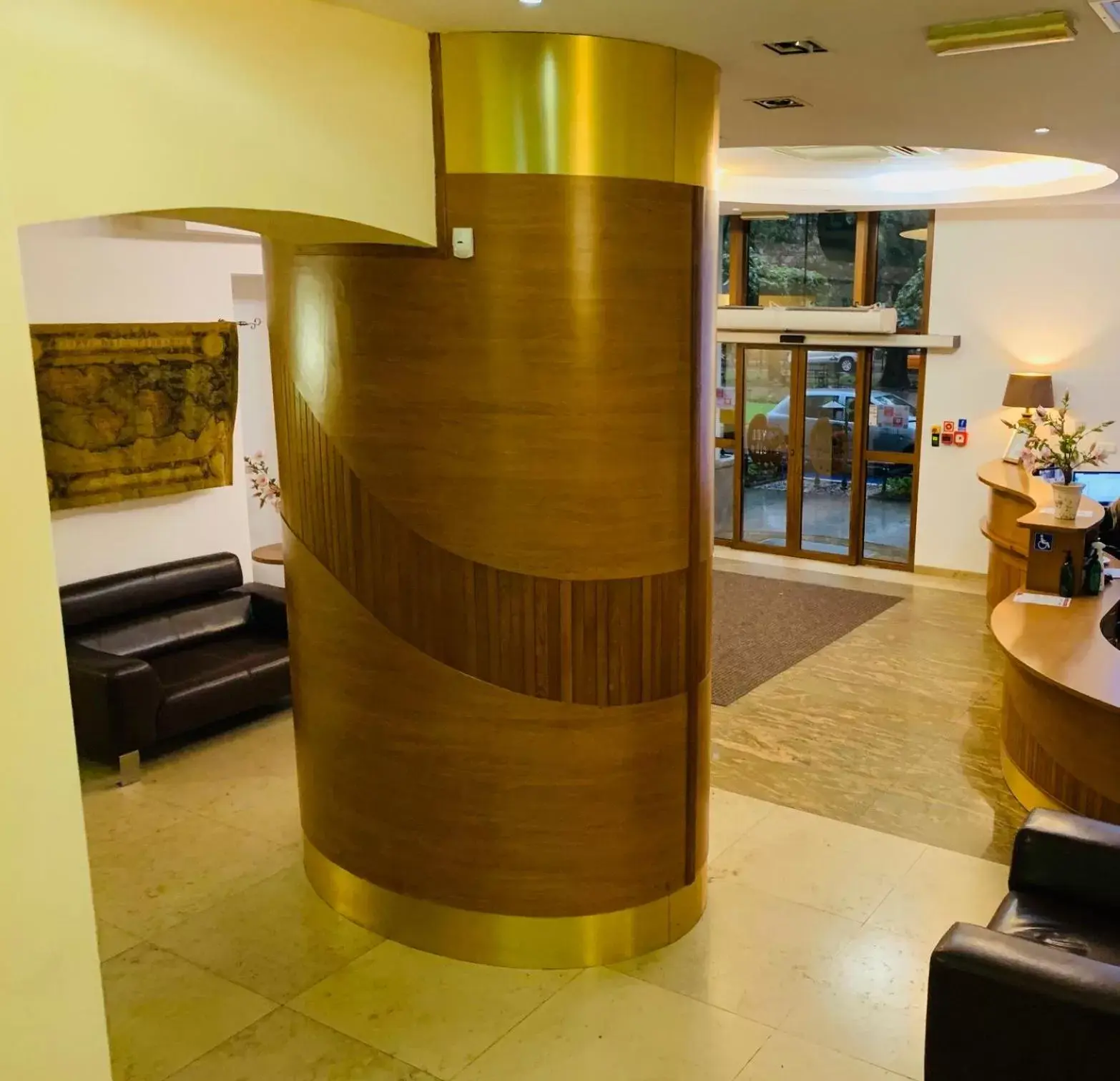 Lobby/Reception in Matejko Hotel