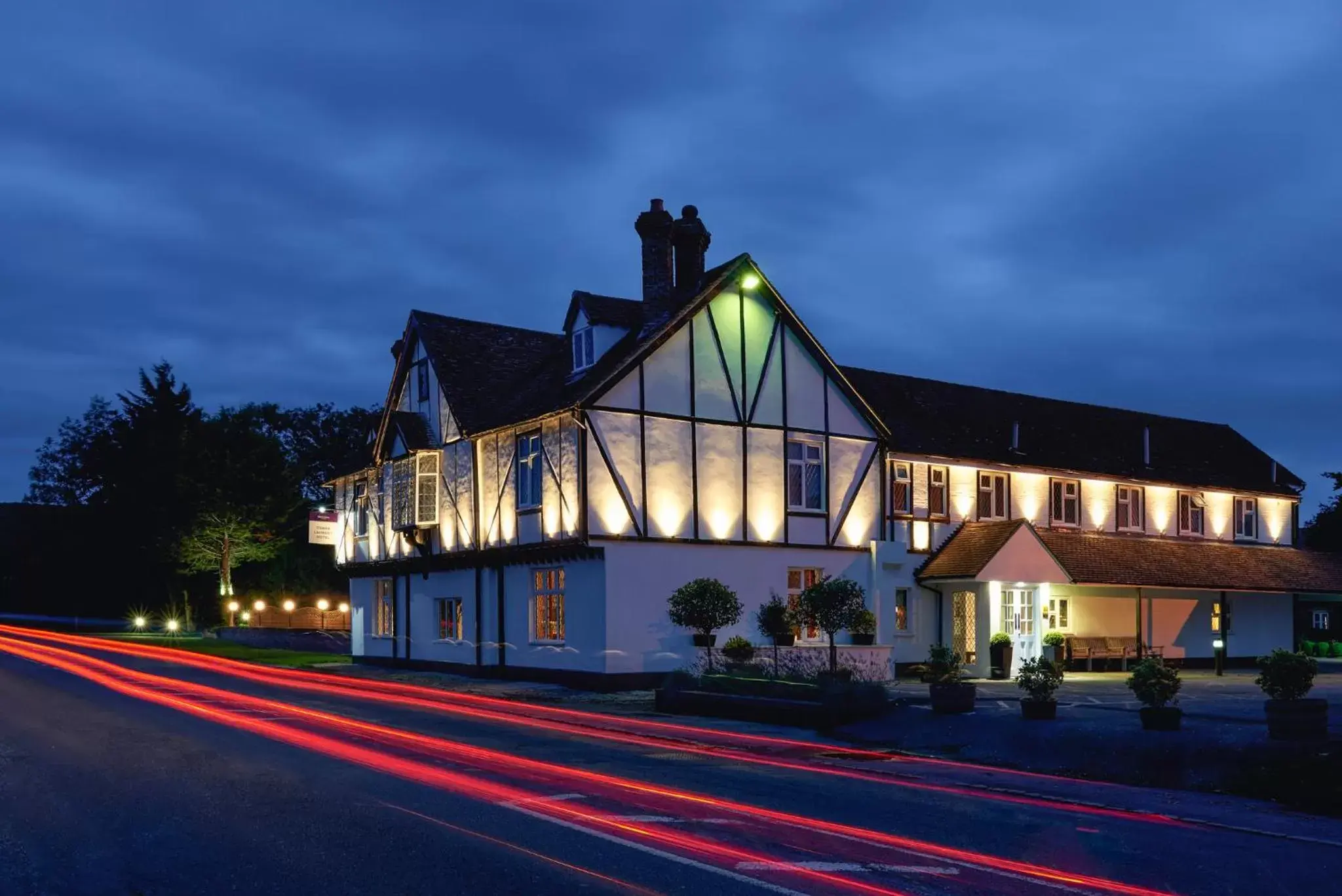 Facade/entrance, Property Building in Mercure Thame Lambert Hotel