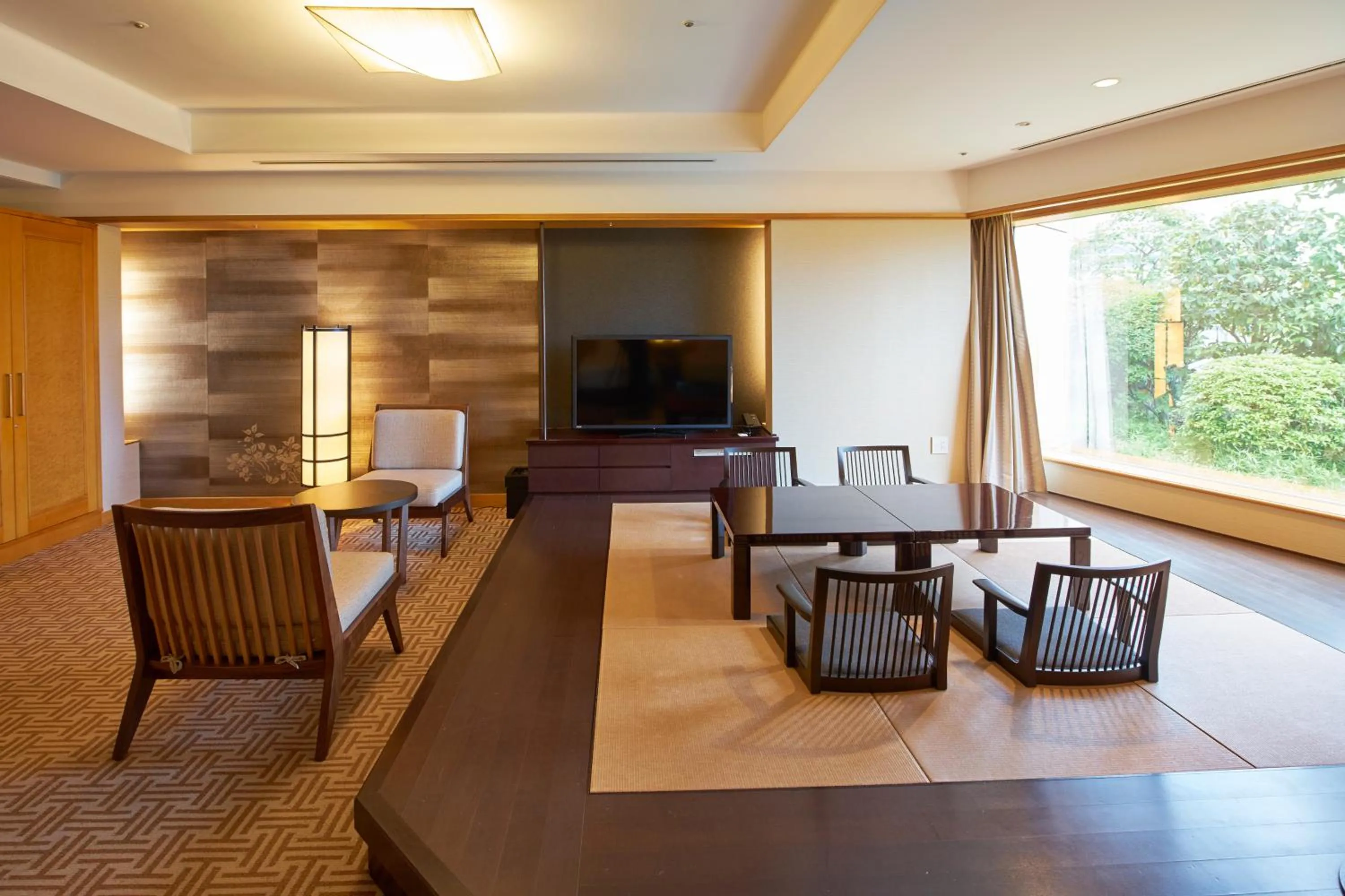 Photo of the whole room in Hotel Gajoen Tokyo