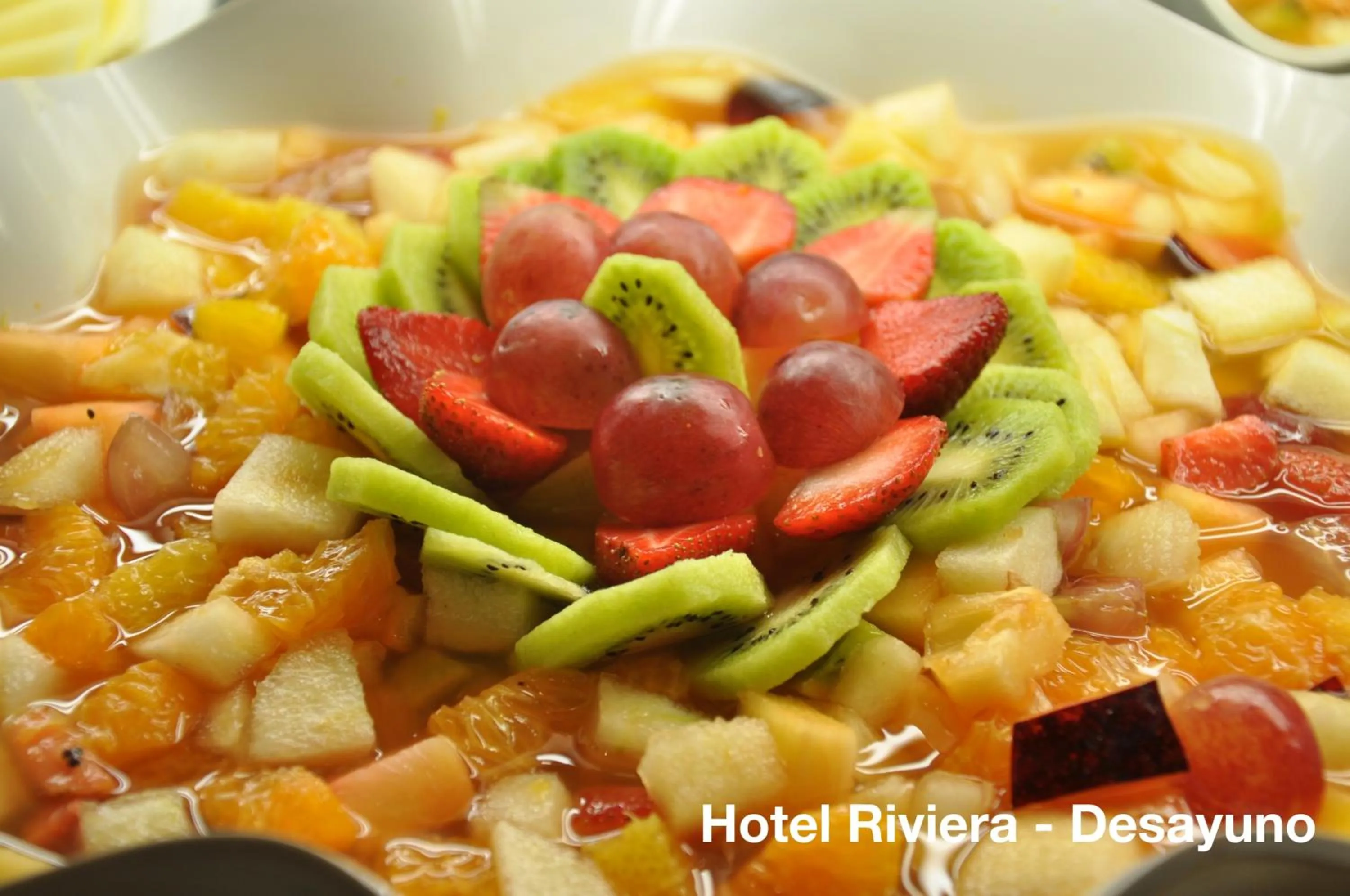 Food and drinks in Hotel Solans Riviera