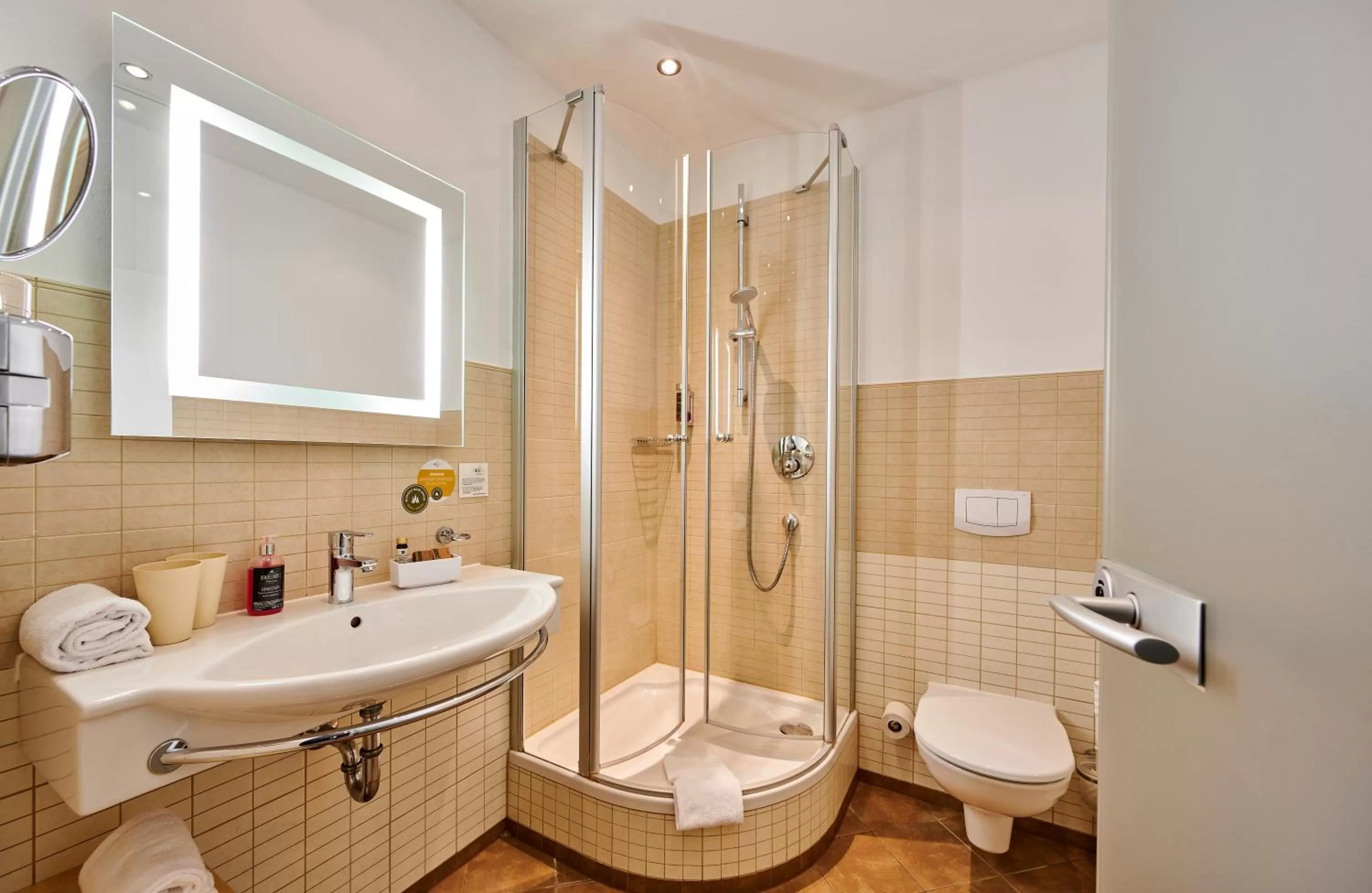 Bathroom in Genusshotel Wenisch