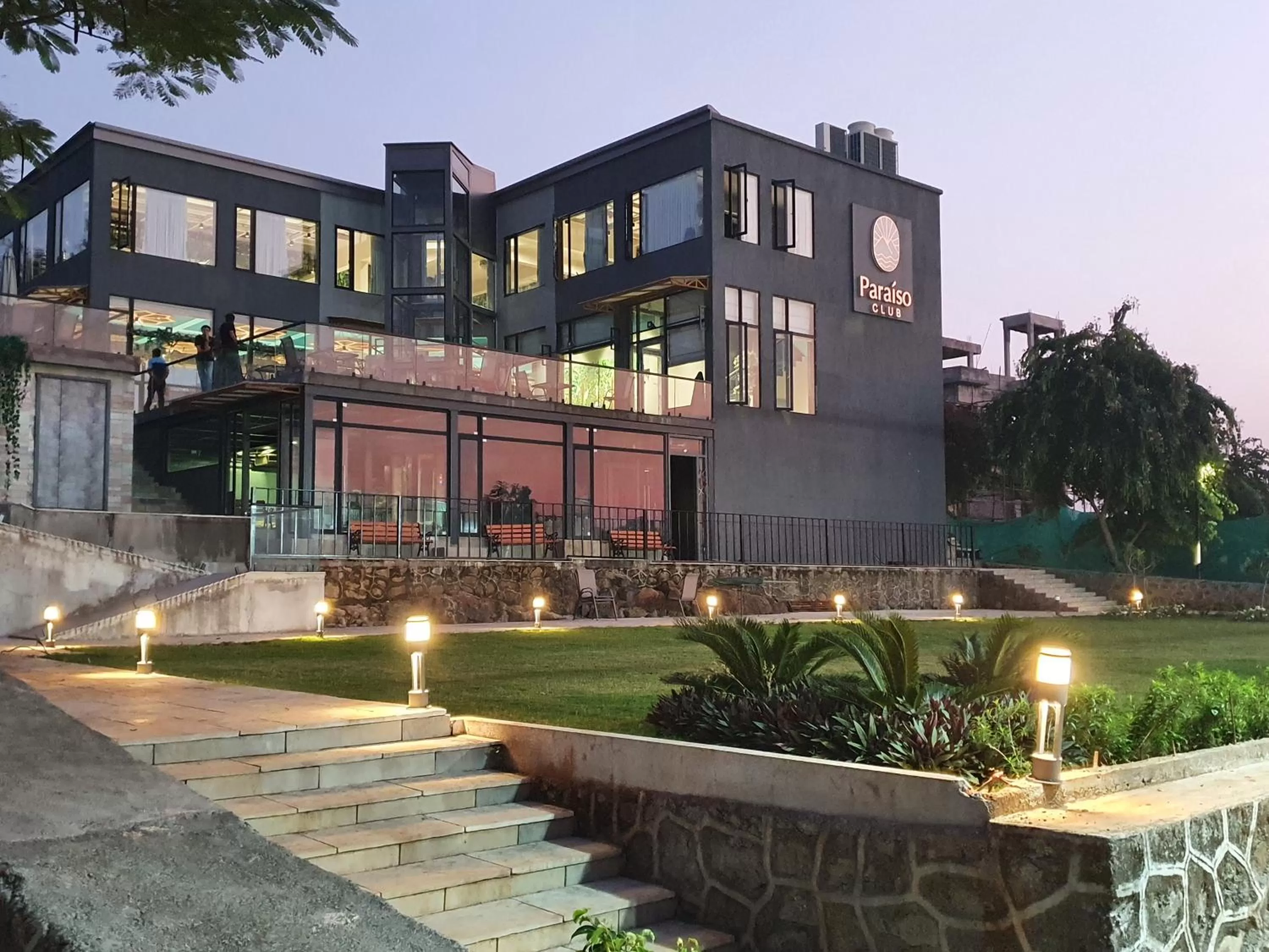 Property Building in Paraiso Resort & Club